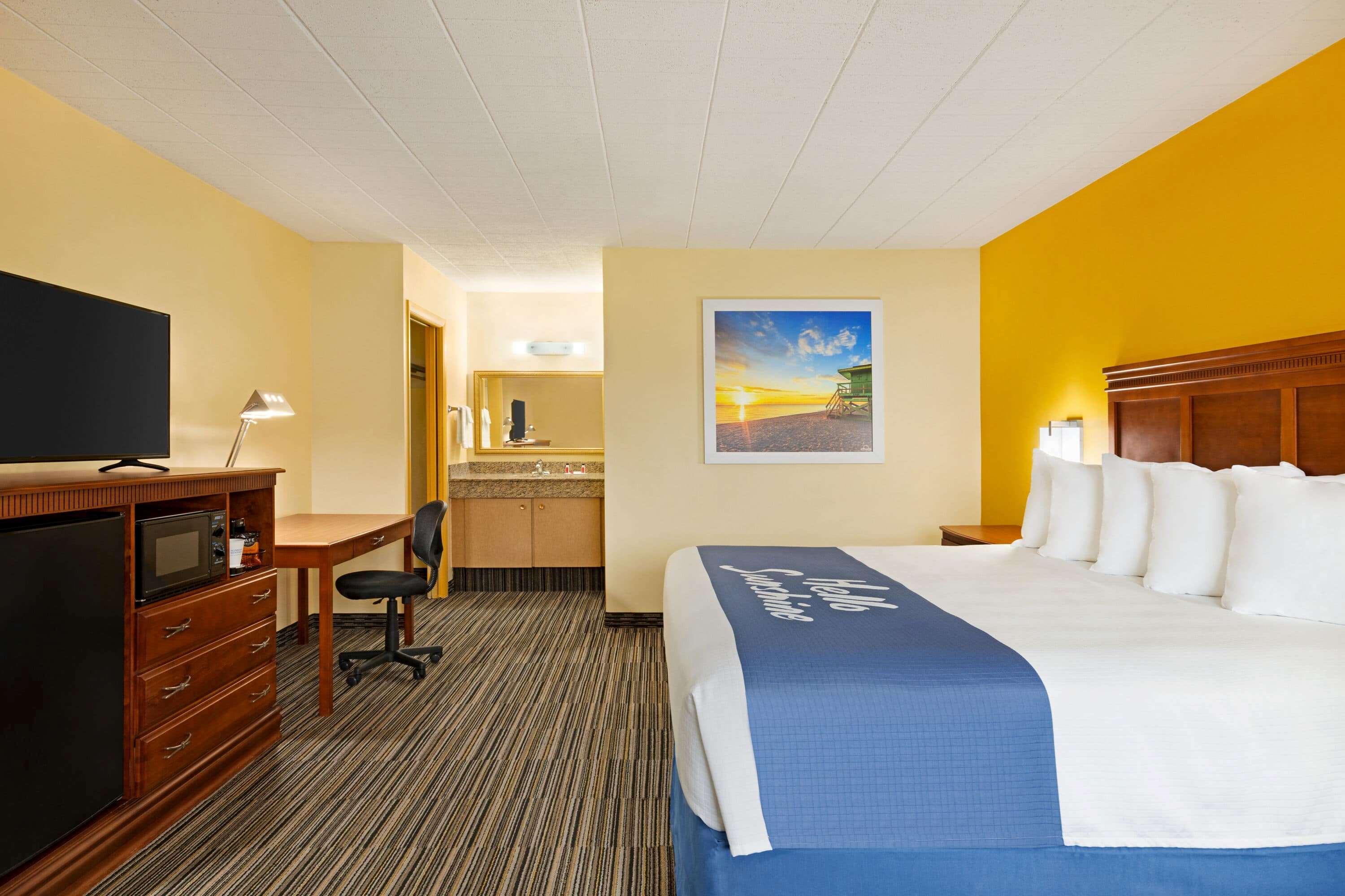 Days Inn by Wyndham Oak Ridge Knoxville — photo 5