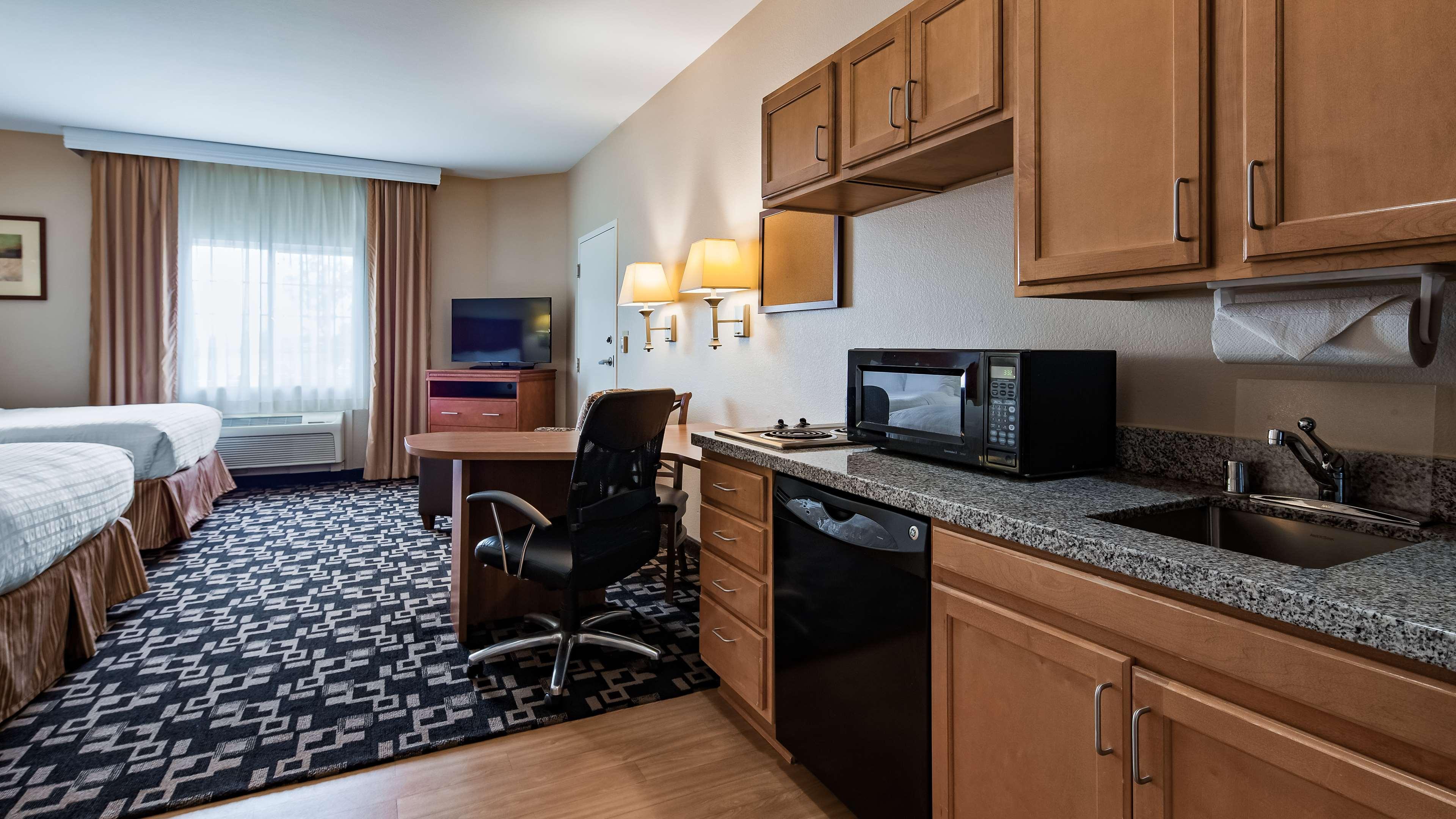 Best Western Plus Wausau-Rothschild Hotel — photo 5
