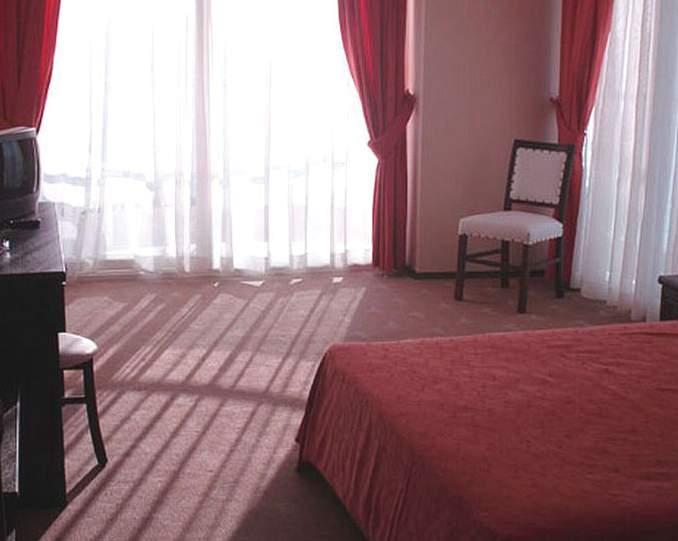 Arora Hotel — photo 4