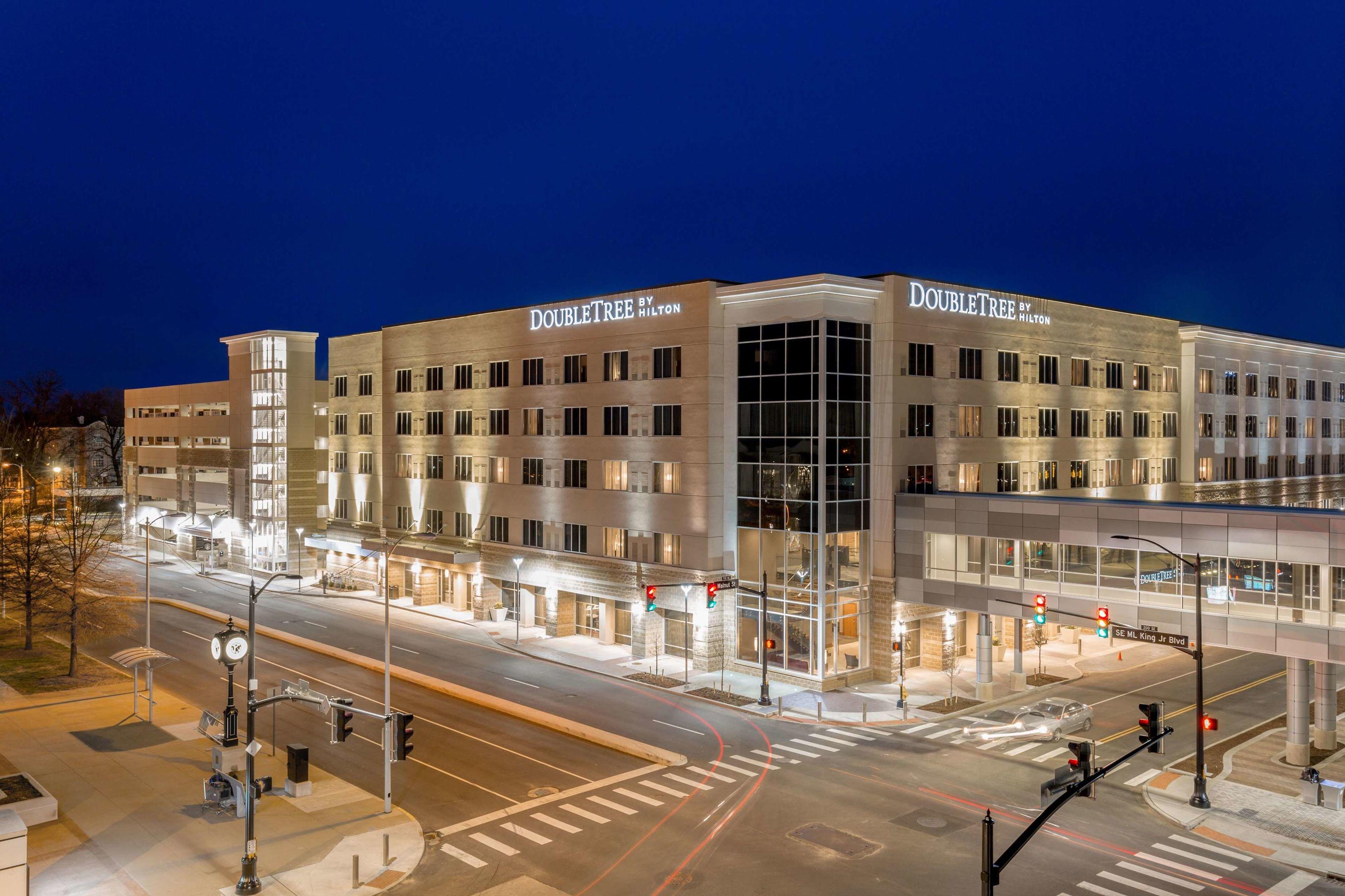DoubleTree by Hilton Evansville — photo 4