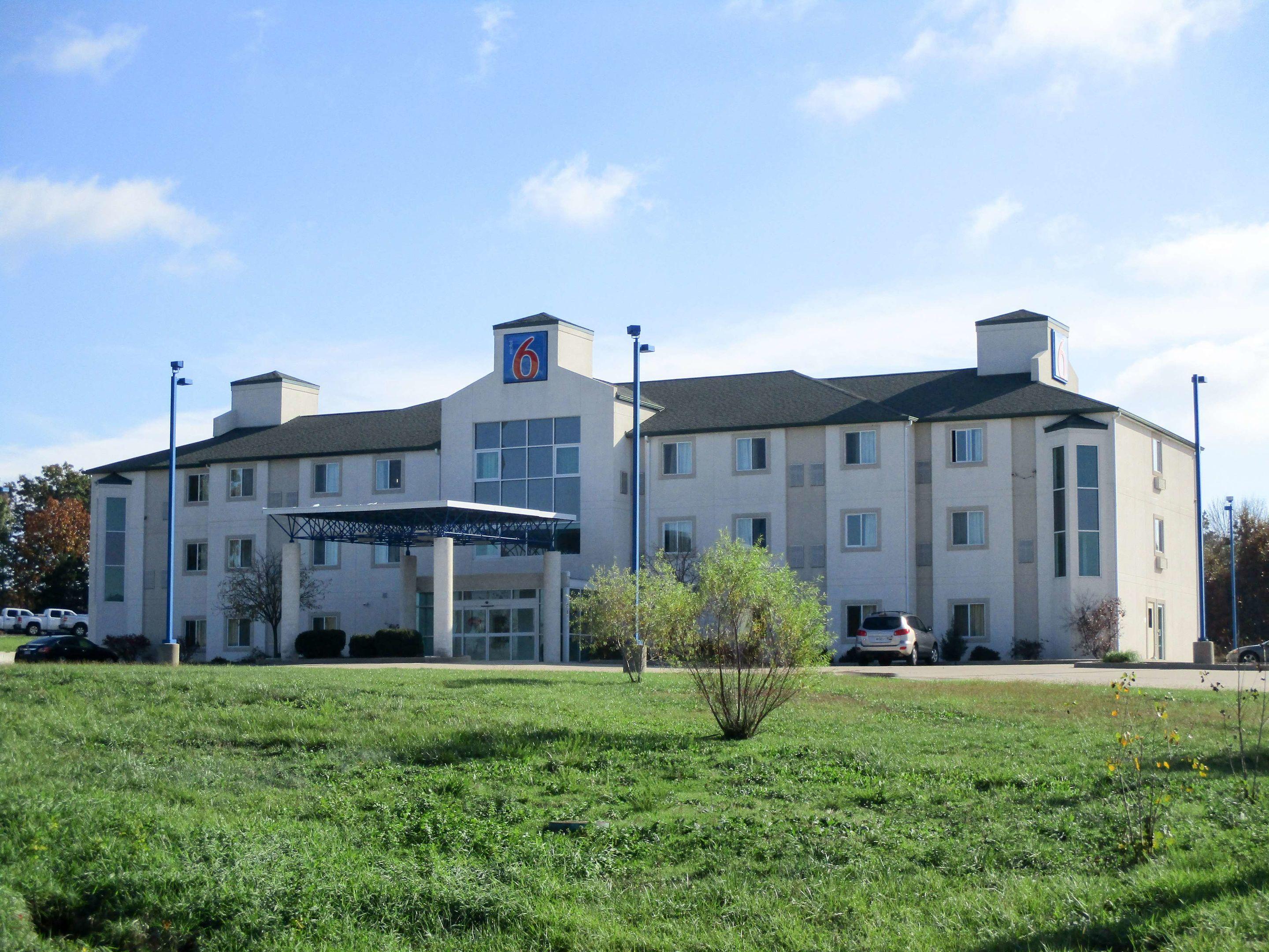 Motel 6 Kingdom City MO — photo 4