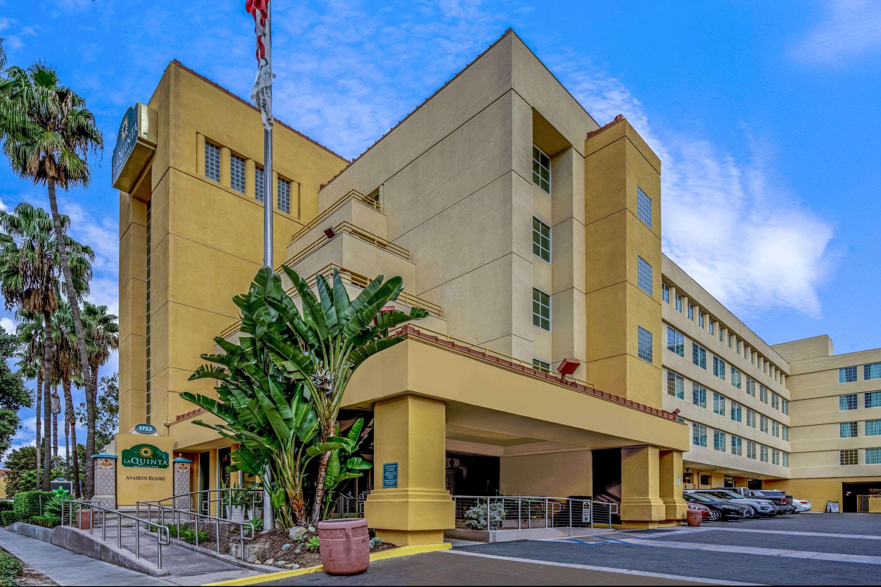 La Quinta Inn & Suites Anaheim Disneyland — photo 4