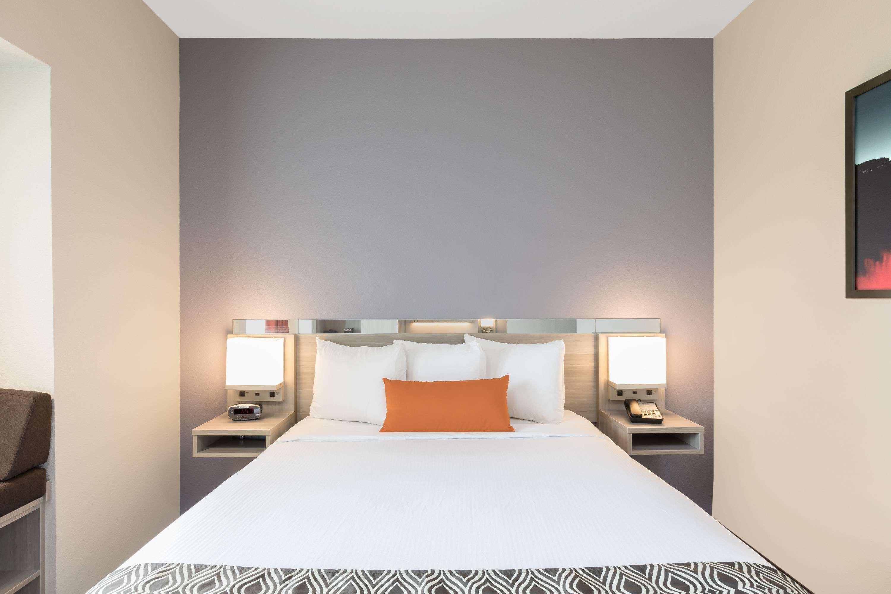 Microtel Inn & Suites by Wyndham Perry — photo 5