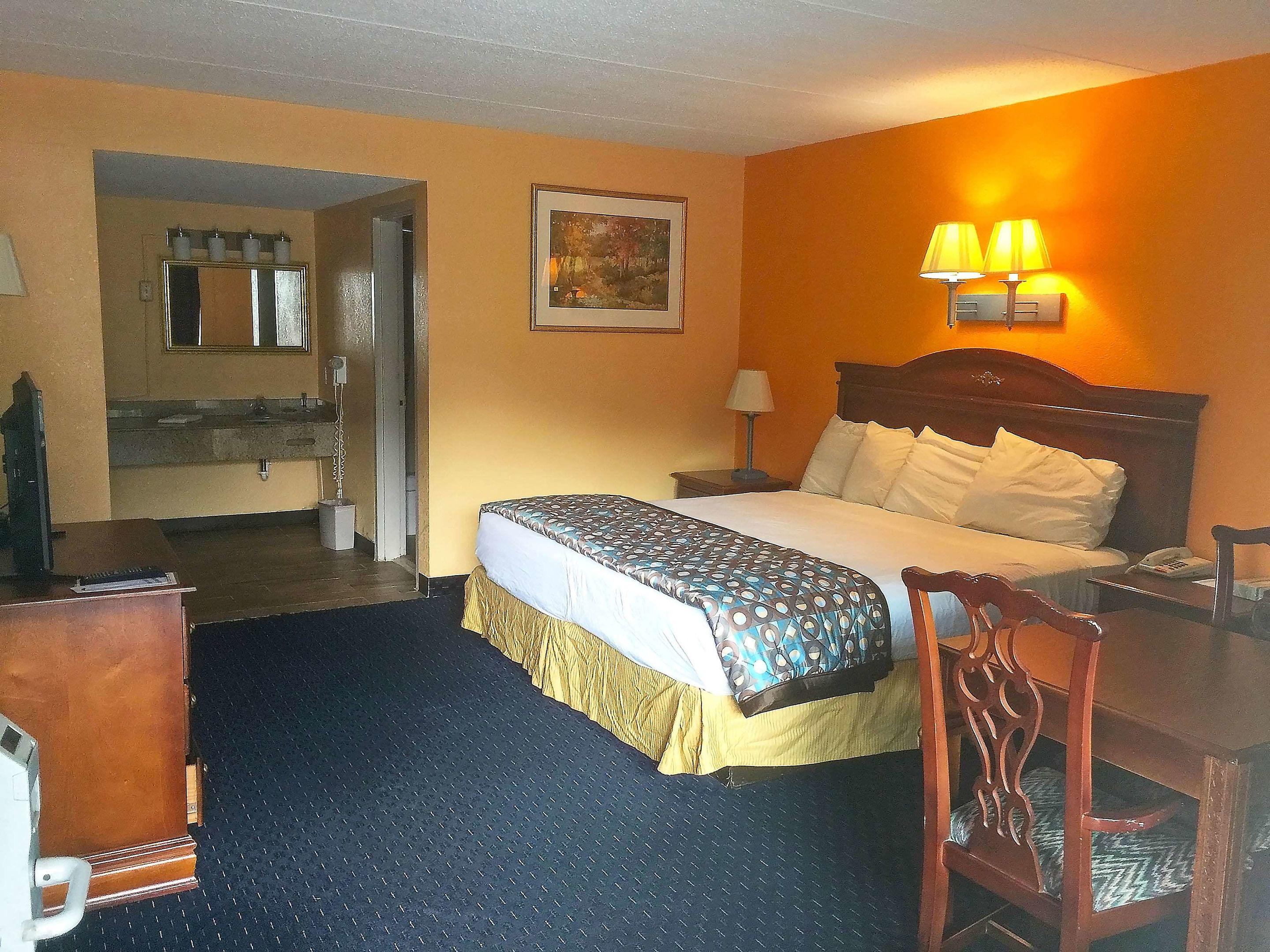 Americas Best Value Inn Pottstown — photo 4