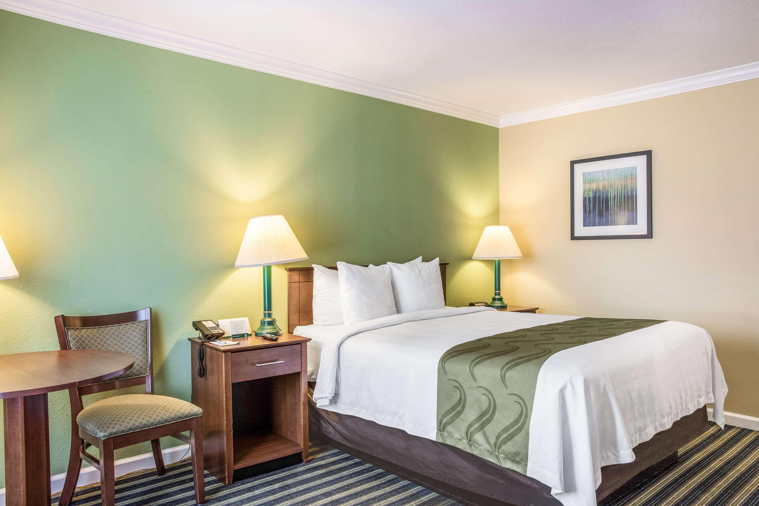 Quality Inn — photo 5