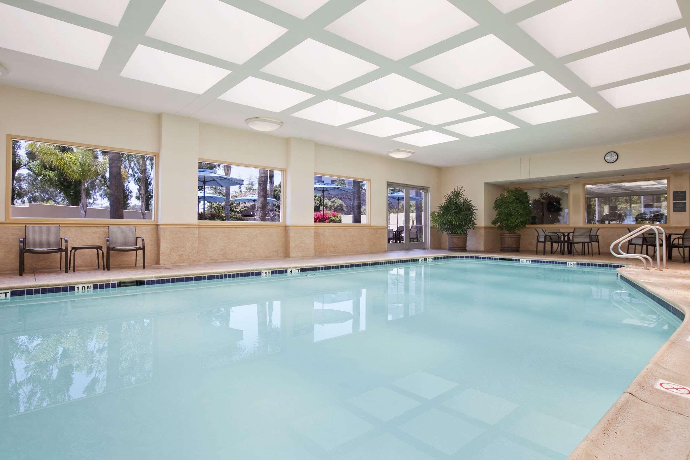Embassy Suites San Diego La Jolla — photo 4