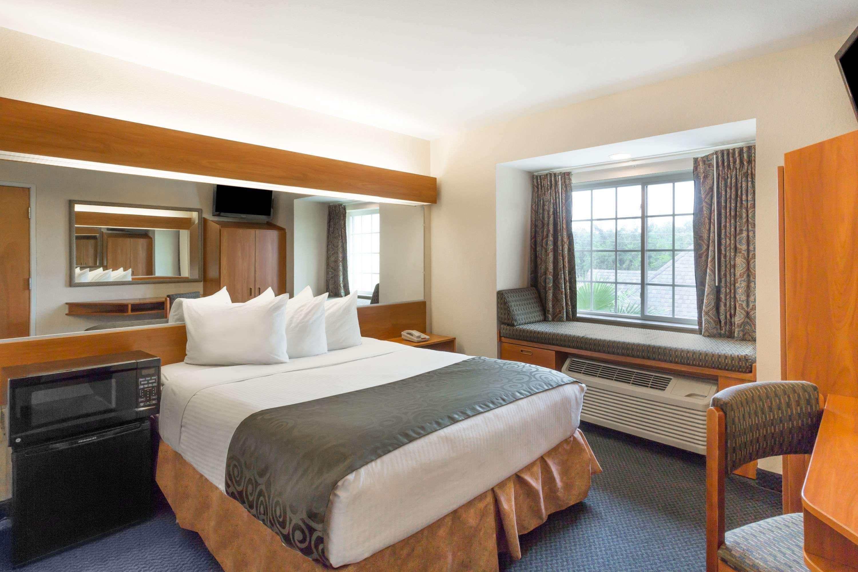 Microtel Inn & Suites by Wyndham Houma — photo 5