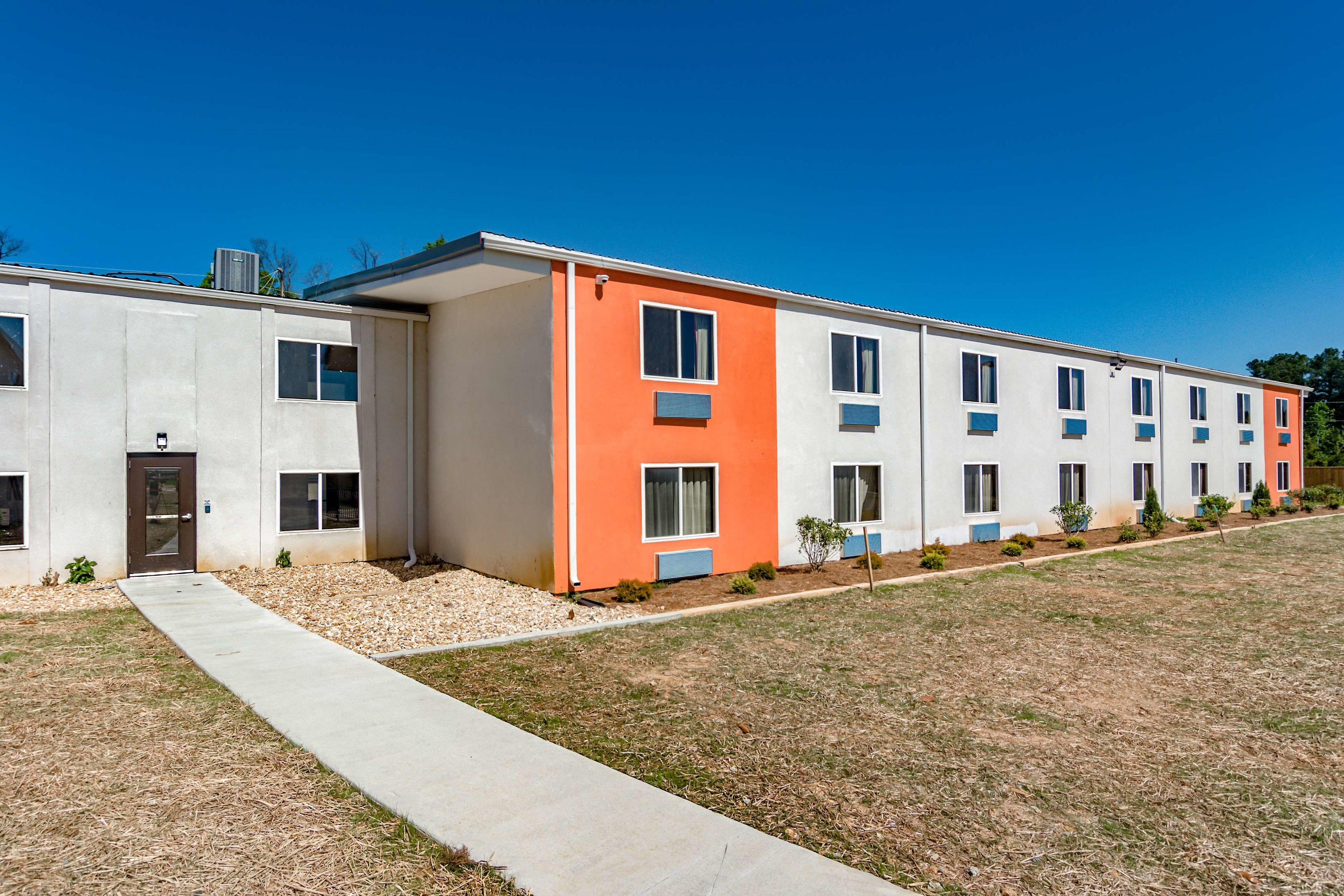 Motel 6 Cartersville - White GA — photo 3