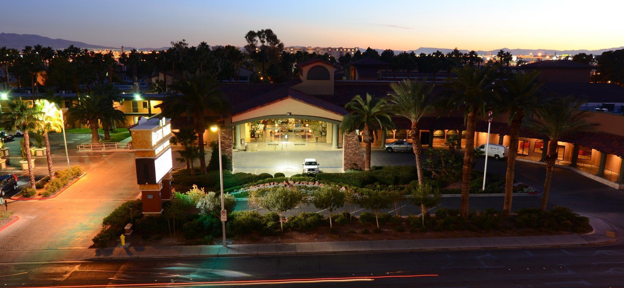 Alexis Park - An All Suites Resort — photo 4