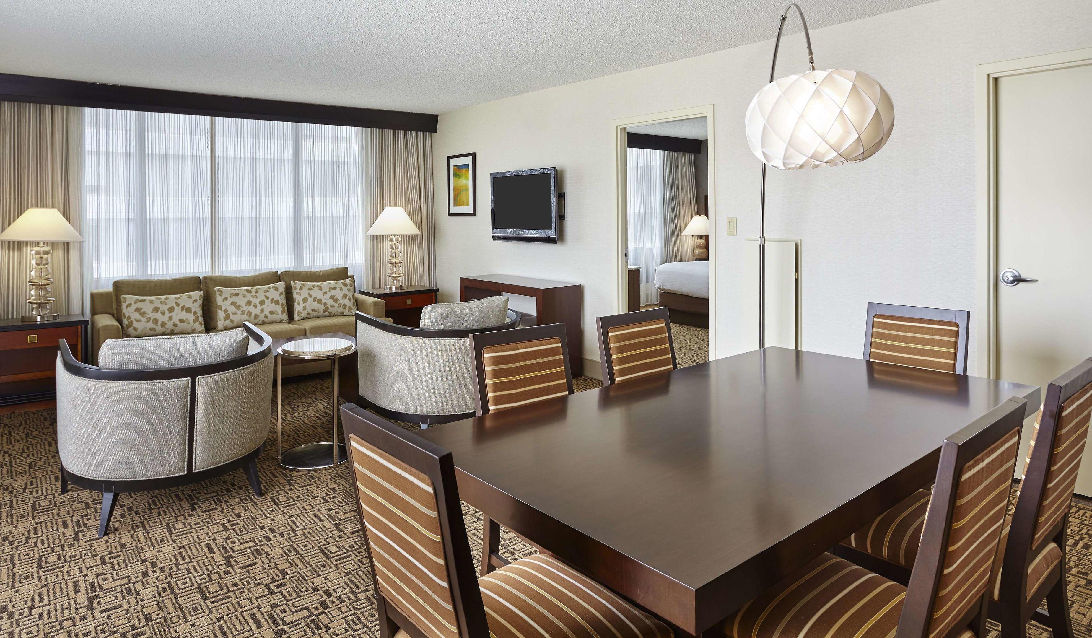 DoubleTree by Hilton Hotel Washington DC - Crystal City — photo 5