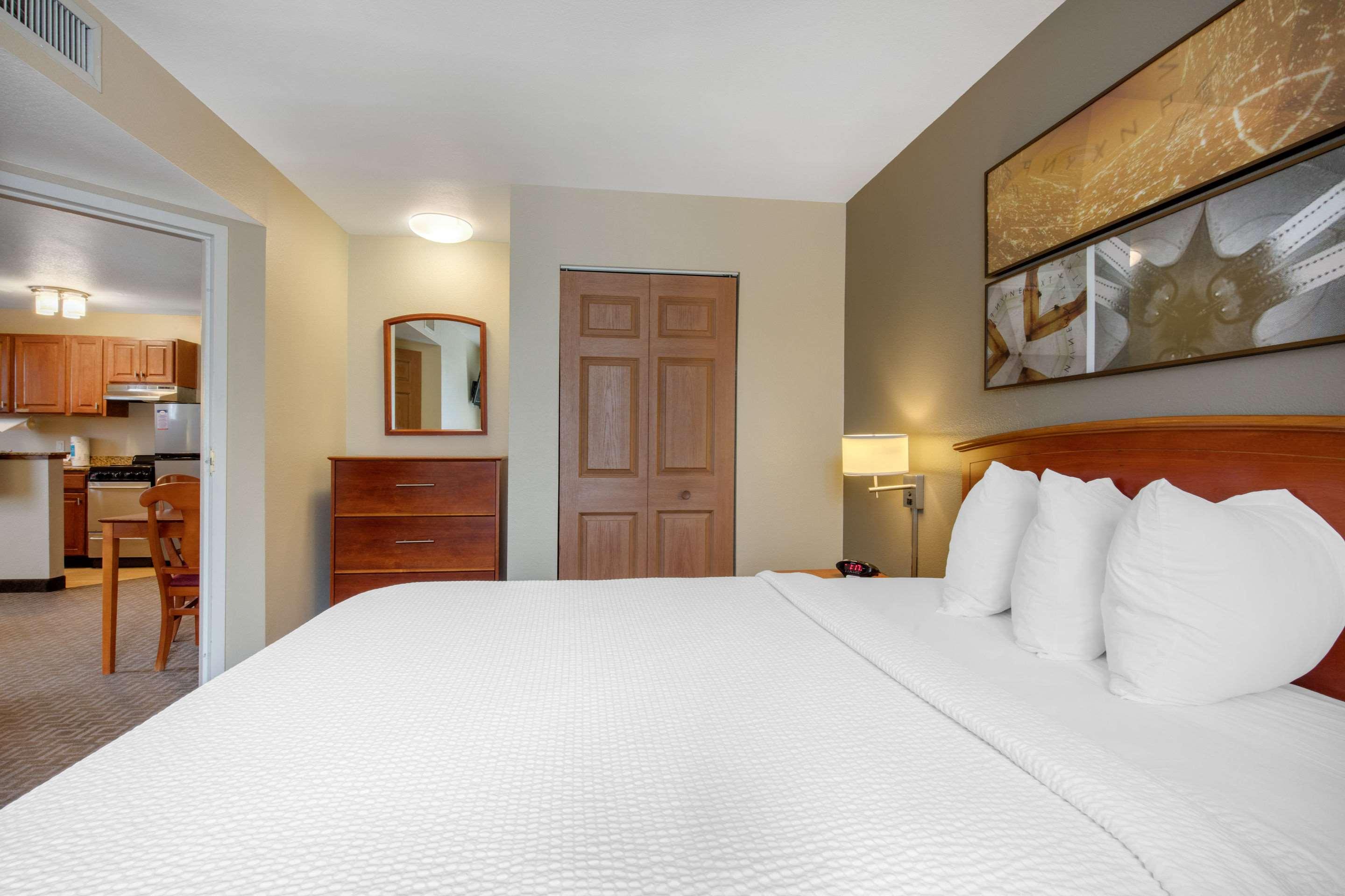 Suburban Extended Stay Hotel — photo 5