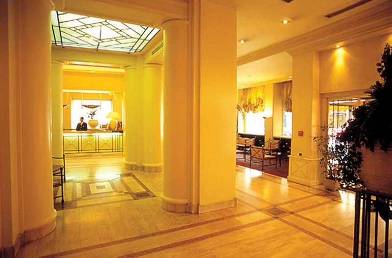 B4 Grand Hotel Lyon — photo 4