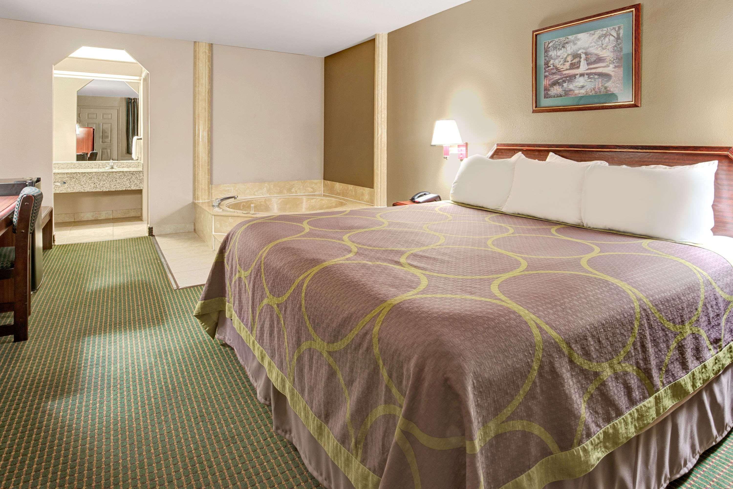 Super 8 Richardson Dallas — photo 3