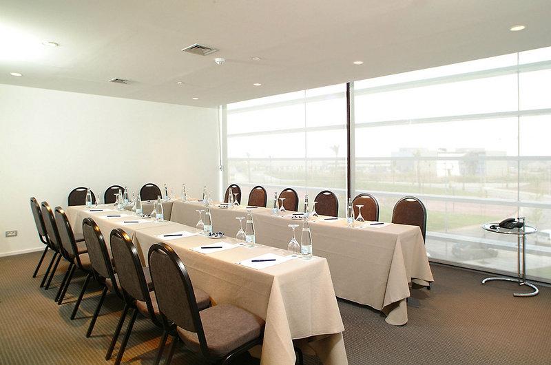 Hotel Barcelona Aeropuerto Affiliated By Meliá — photo 3
