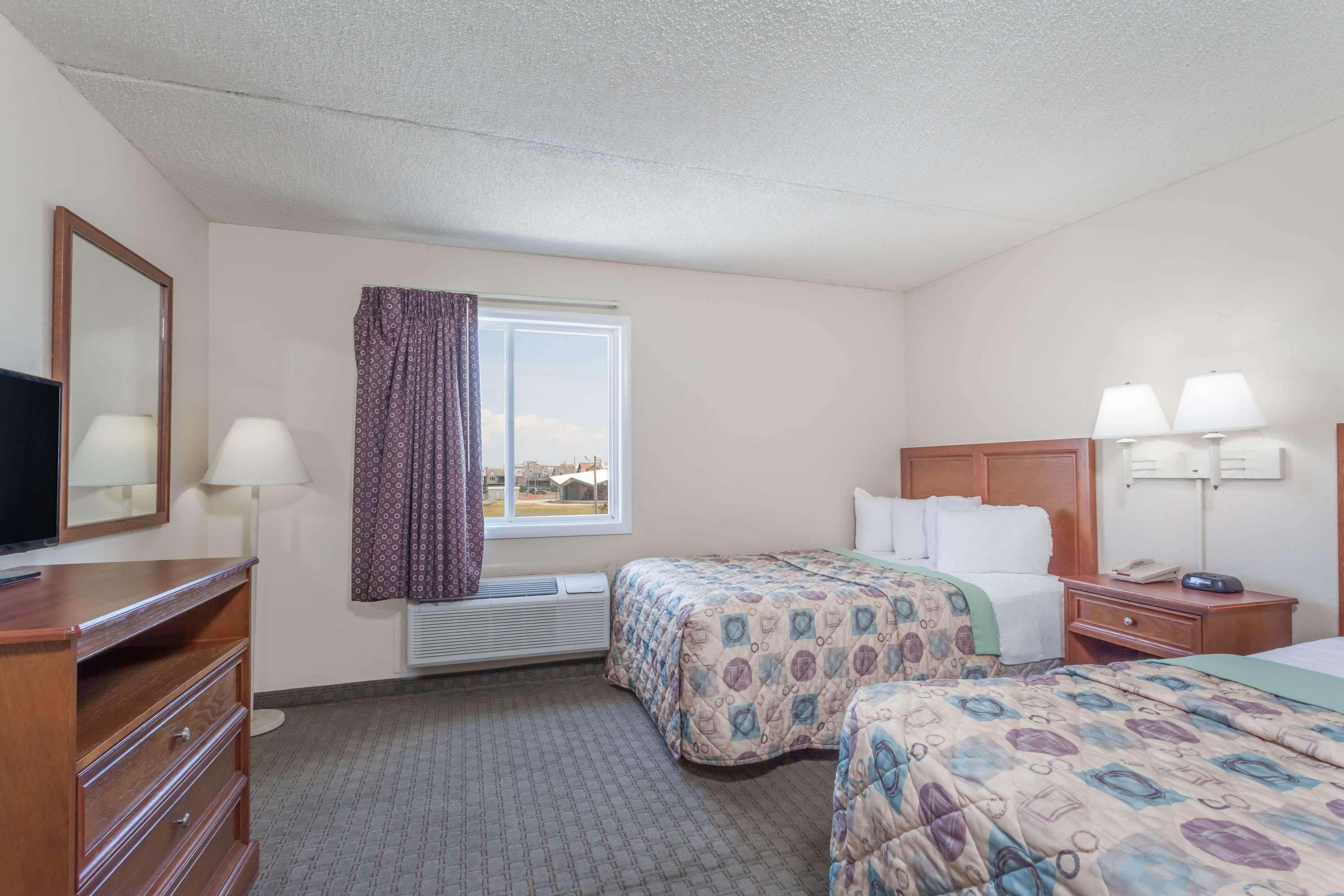 Days Inn & Suites Wildwood — photo 5