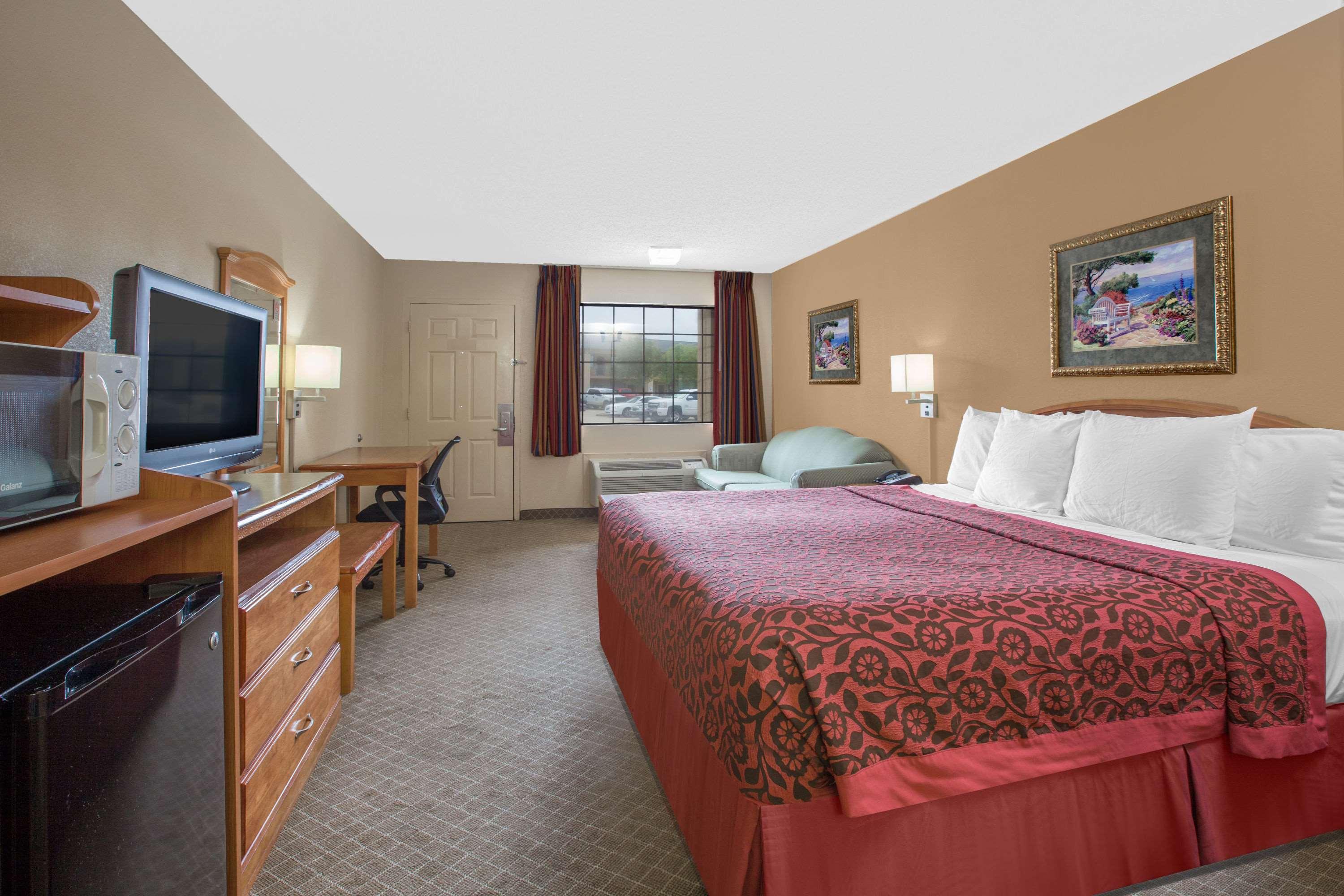 Days Inn by Wyndham Ruston LA — photo 5