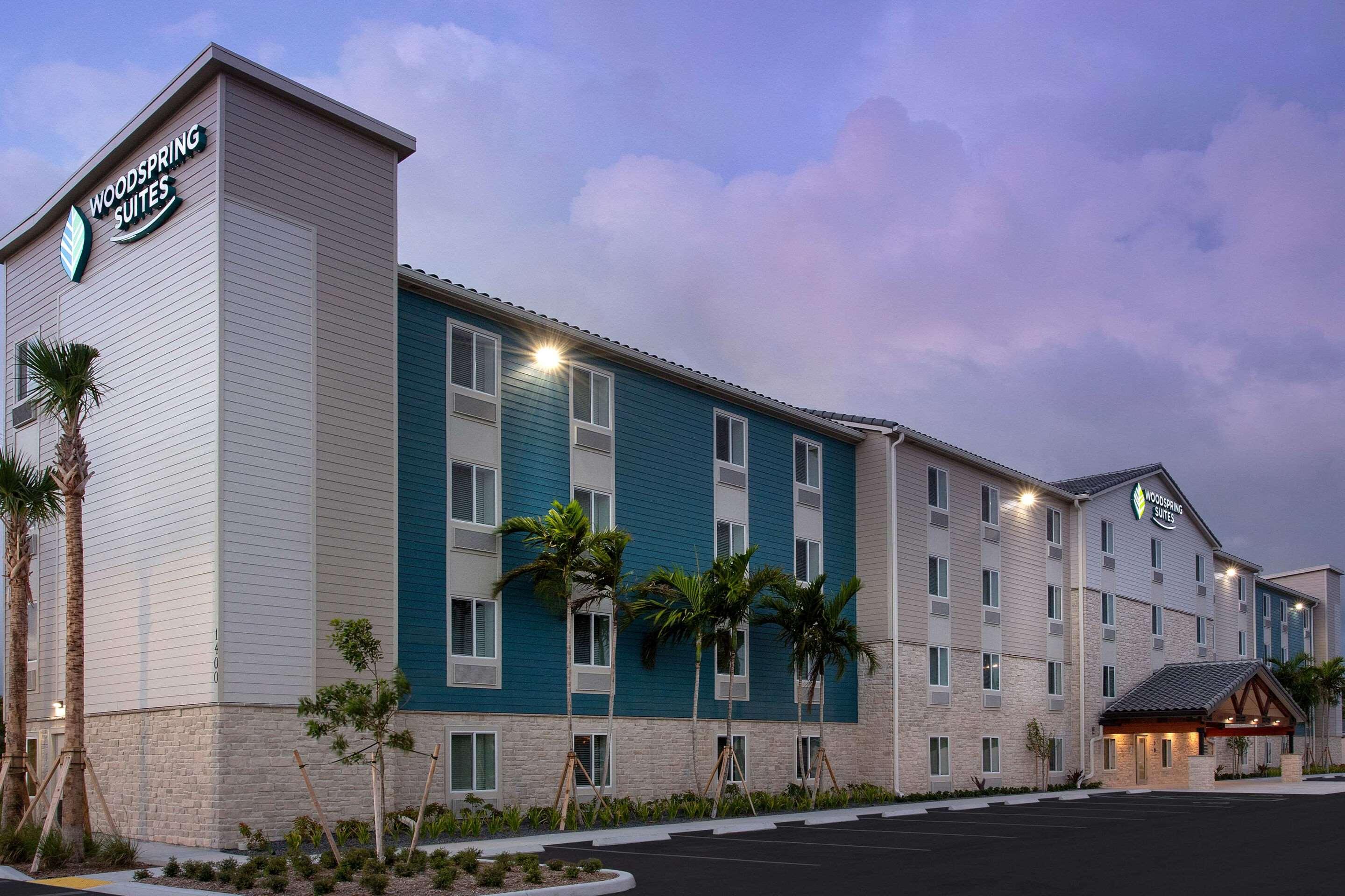 WoodSpring Suites Deerfield Beach — photo 4