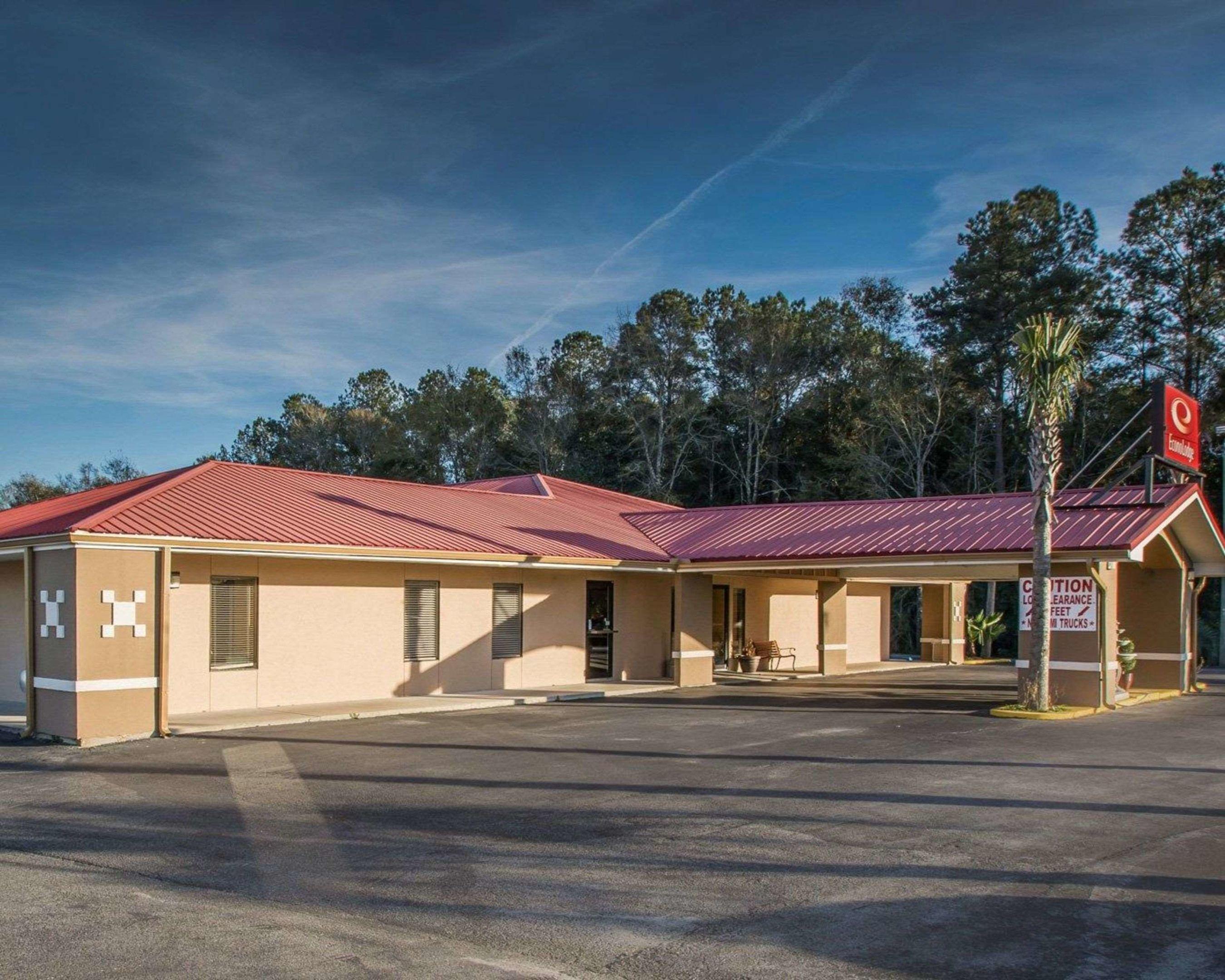 Econo Lodge Defuniak Springs — photo 5