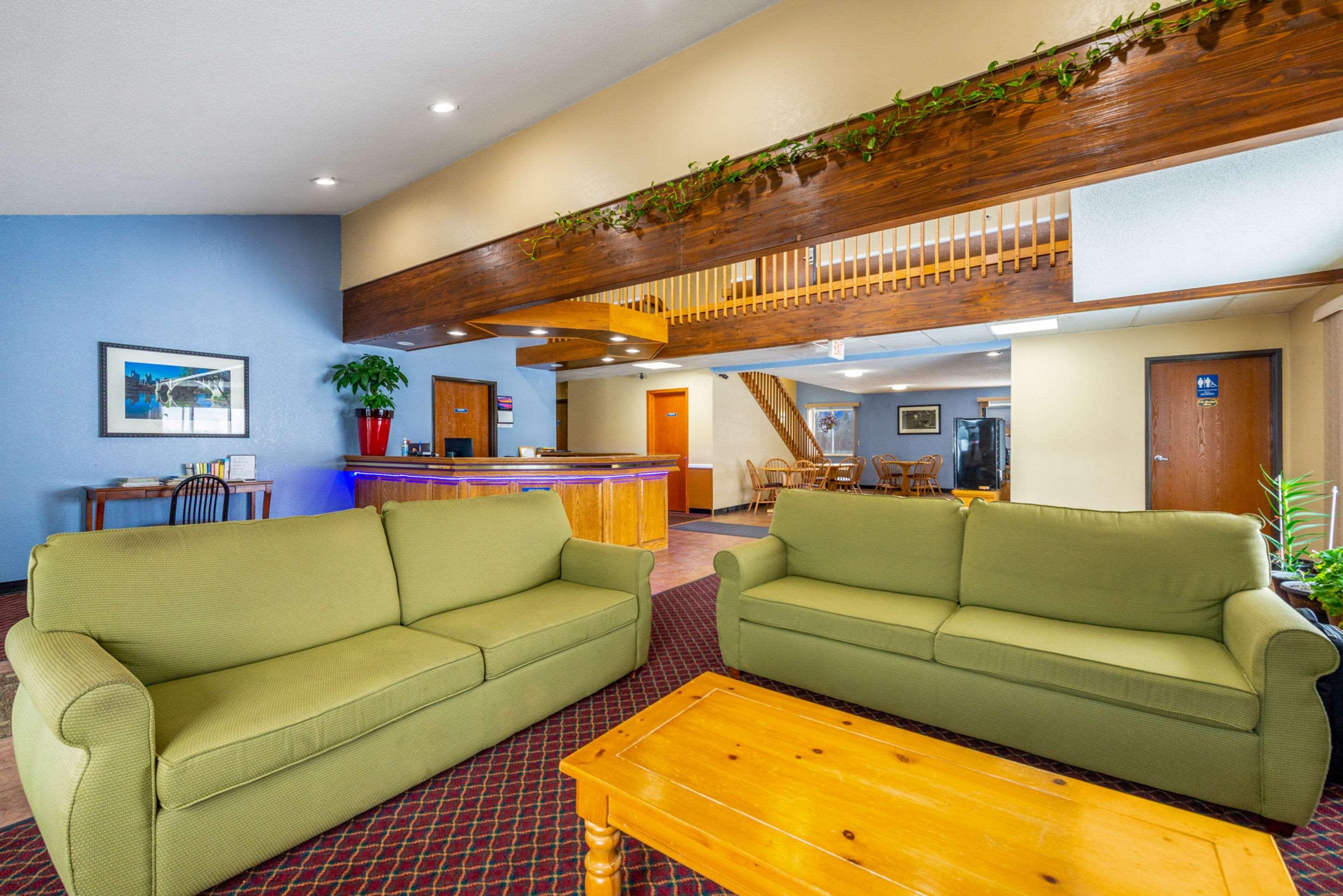 Rodeway Inn — photo 4