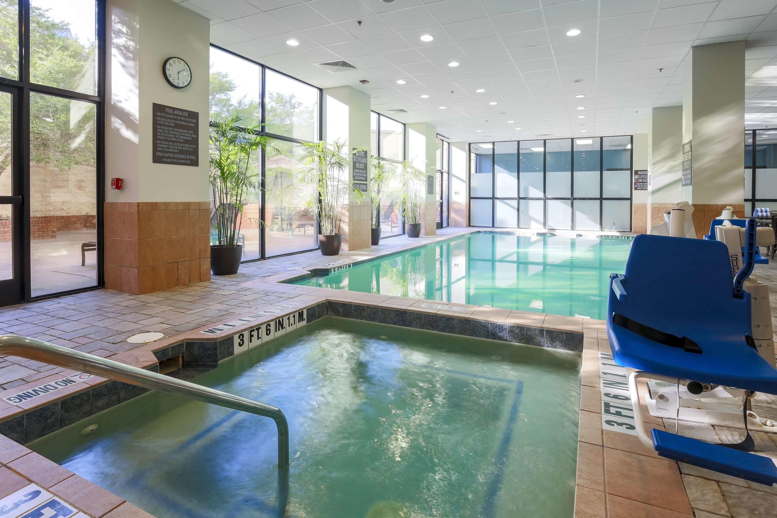 Embassy Suites Dallas Love Field — photo 4