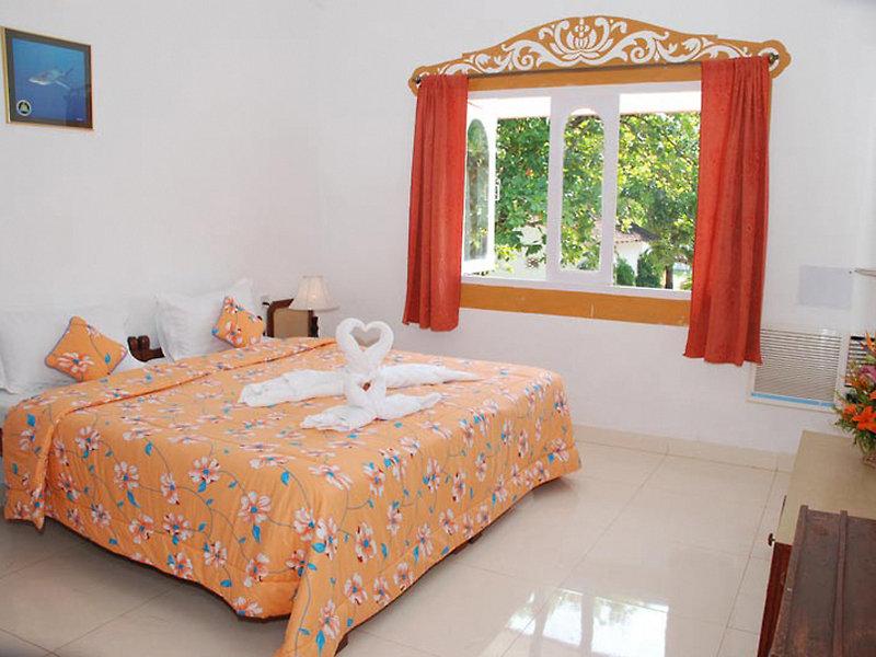 Paradise Village Beach Resort — photo 4