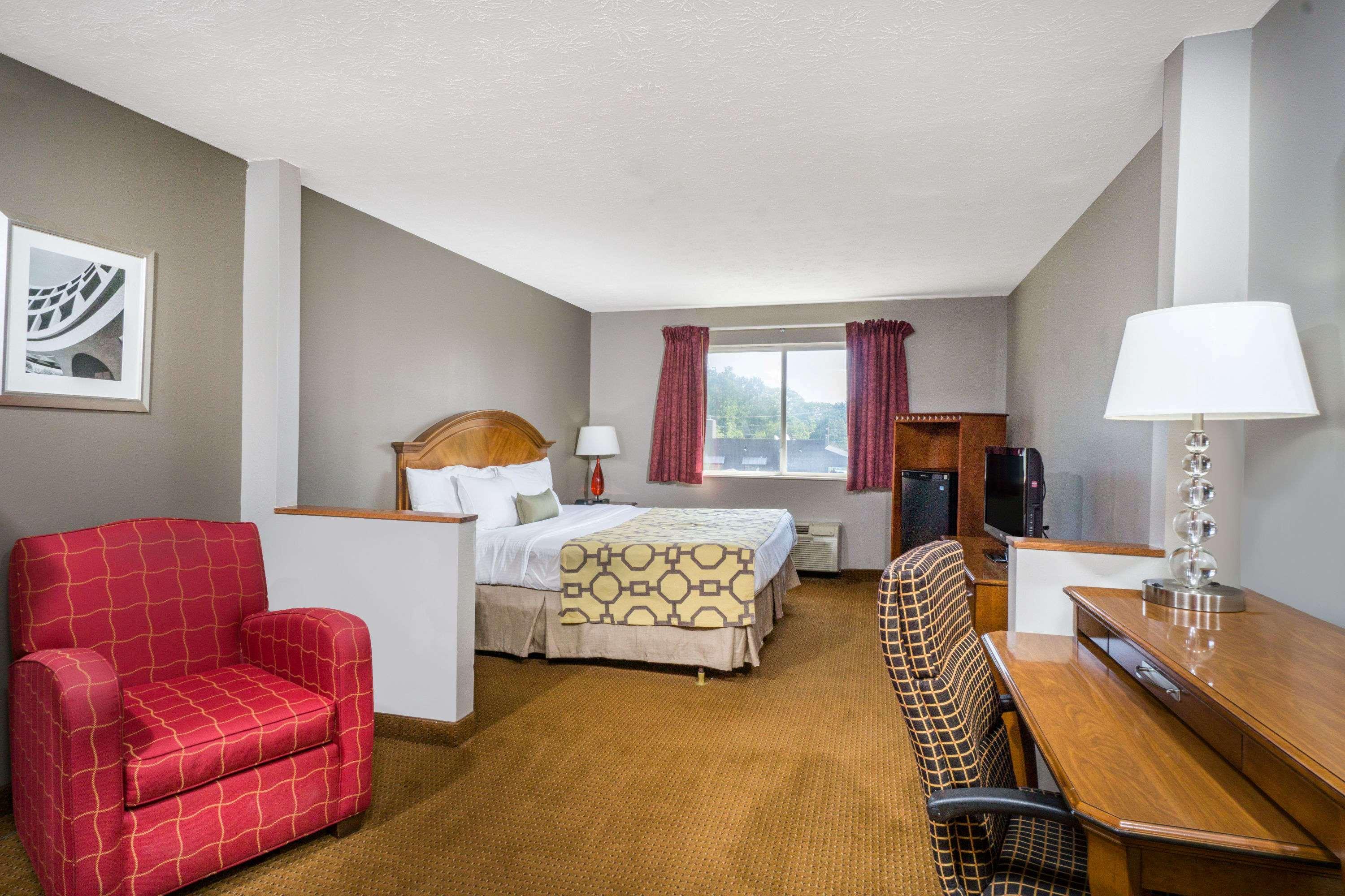 Baymont Inn & Suites Piqua — photo 5