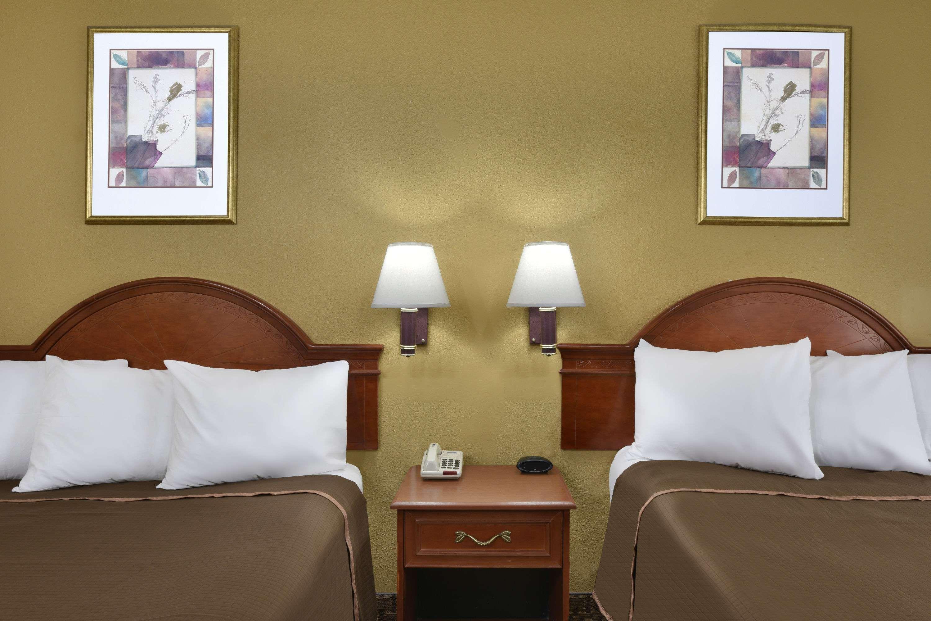 Howard Johnson Inn & Suites Allentown/Dorney — photo 4