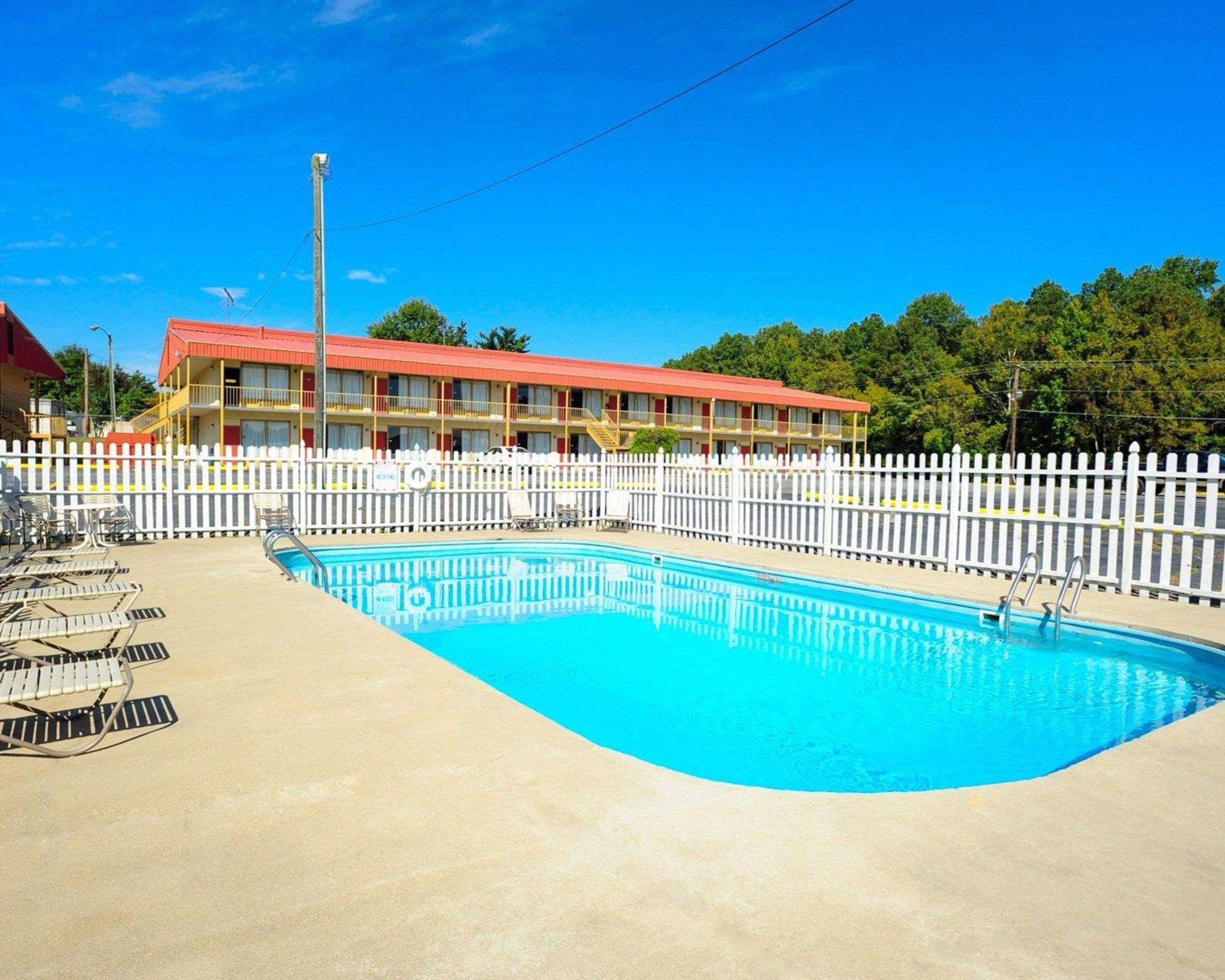 Econo Lodge — photo 4