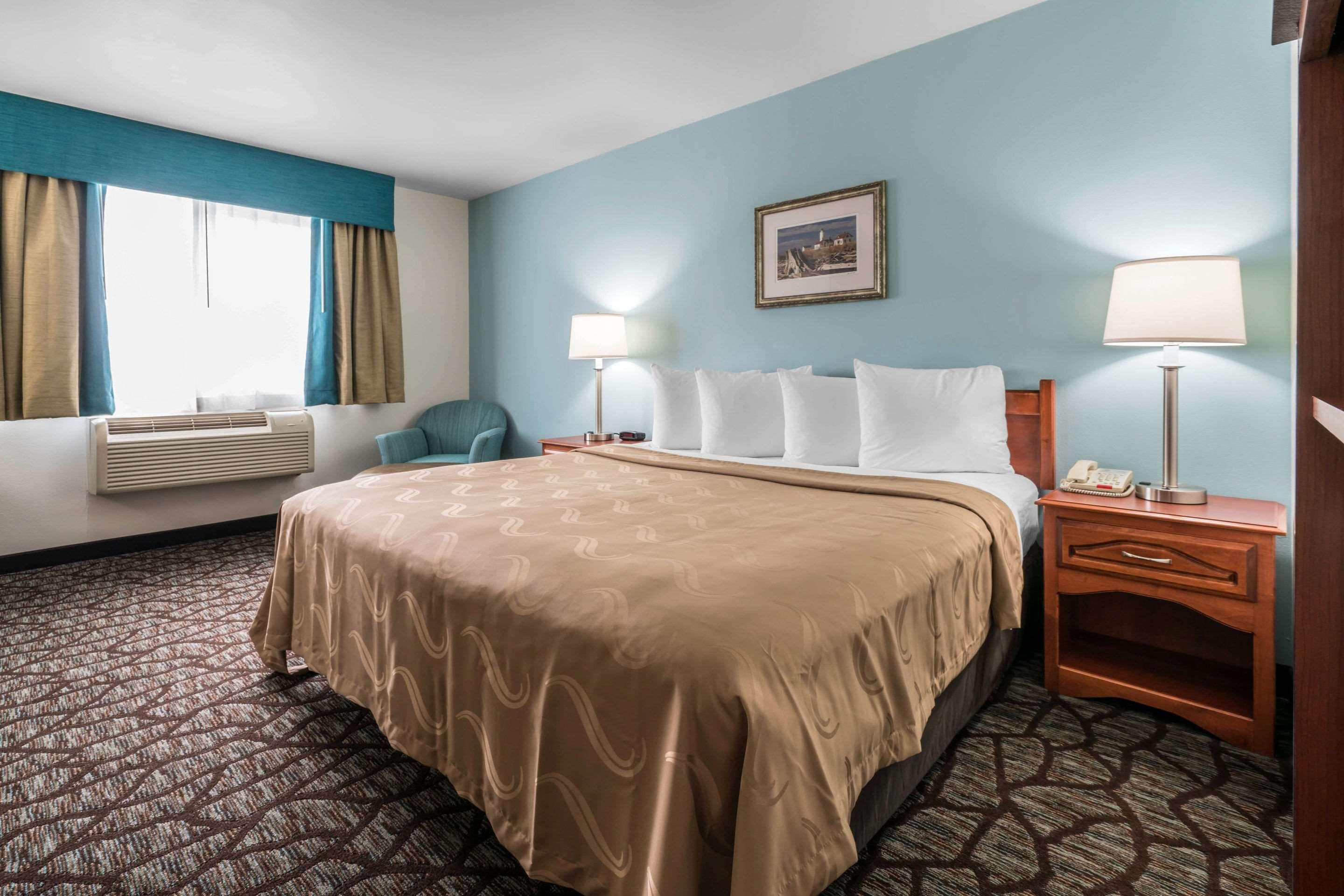 Quality Inn & Suites at Olympic National Park — photo 3