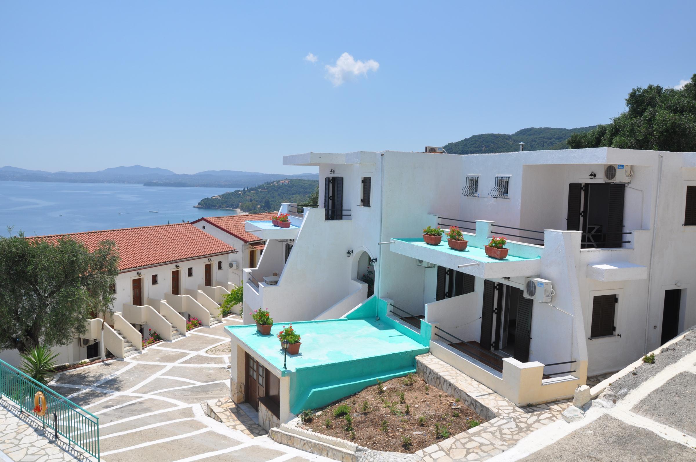 Yiannis Apartments — photo 4
