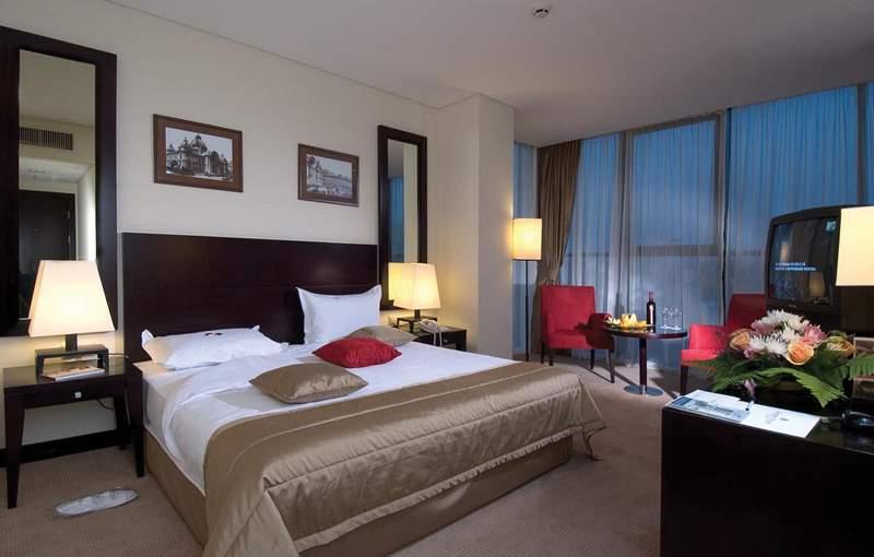 Golden Tulip Victoria Bucharest Hotel — photo 4
