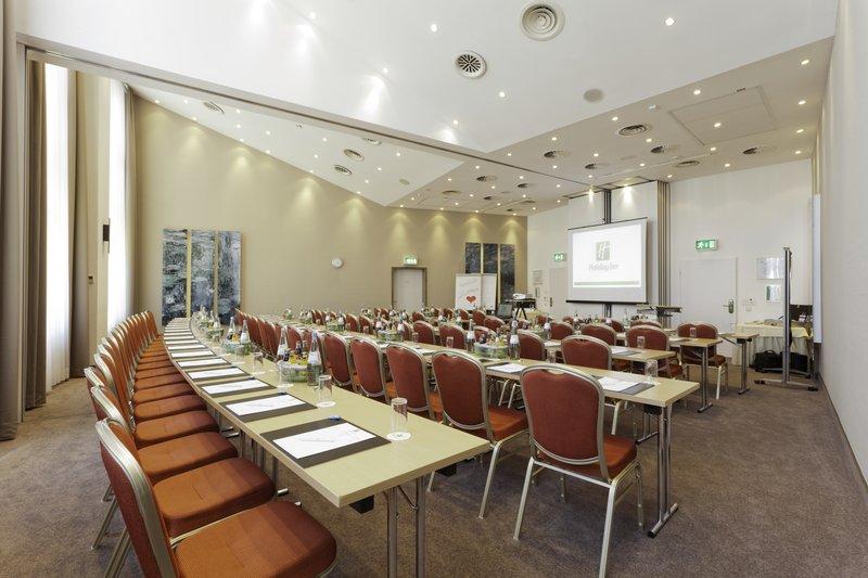 Holiday Inn Stuttgart — photo 5