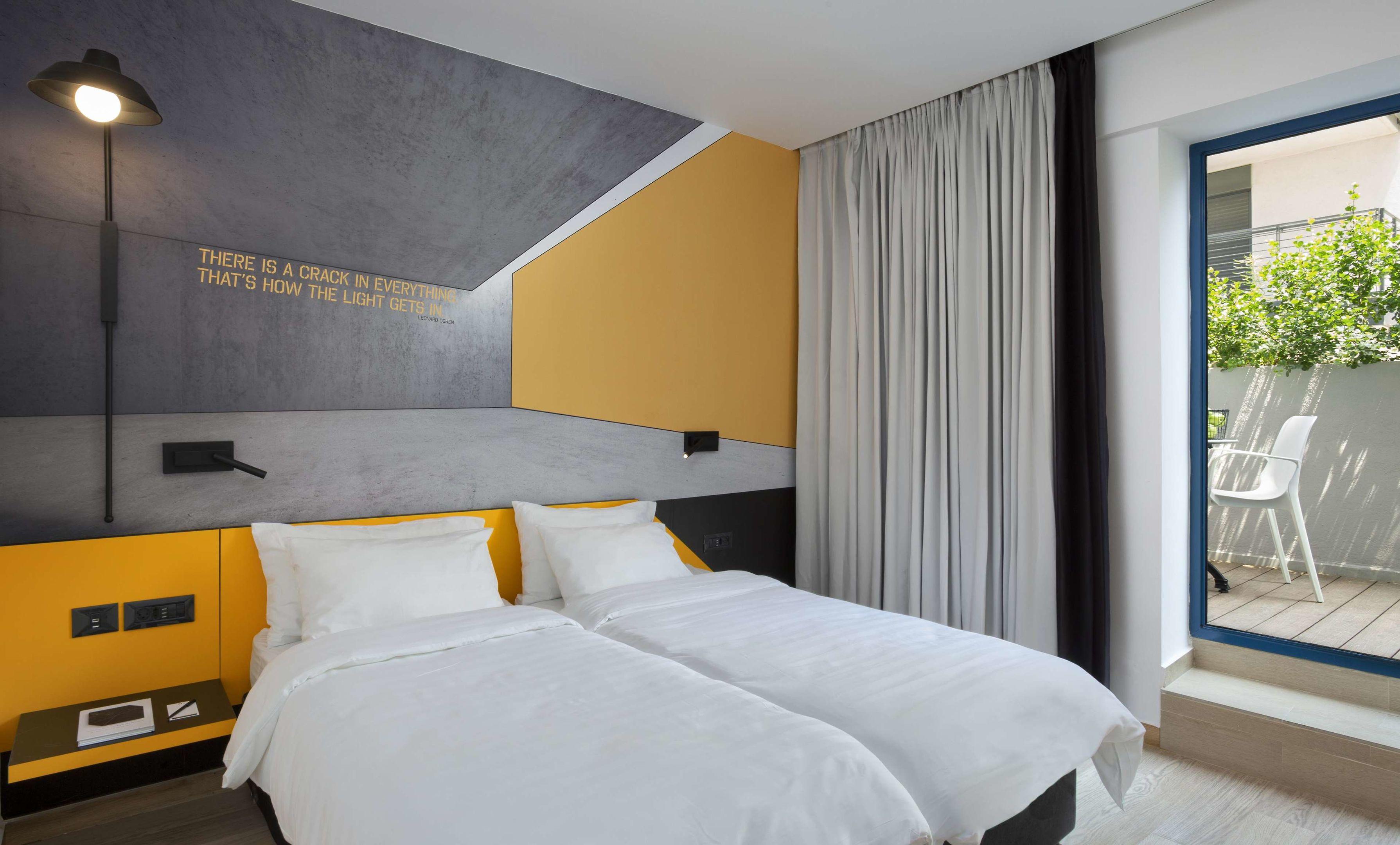 BY14 TLV Hotel — photo 5