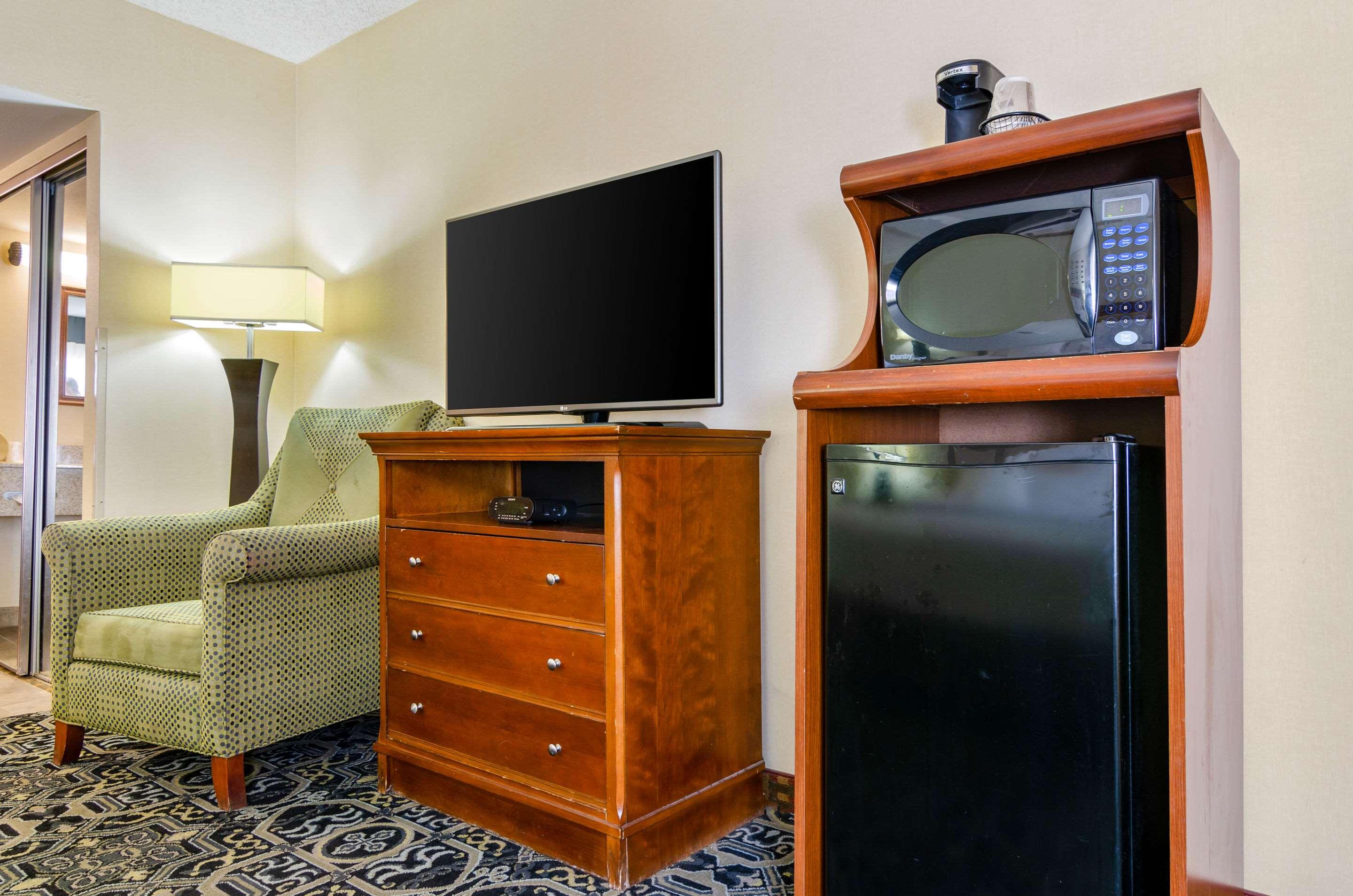 Rodeway Inn — photo 5