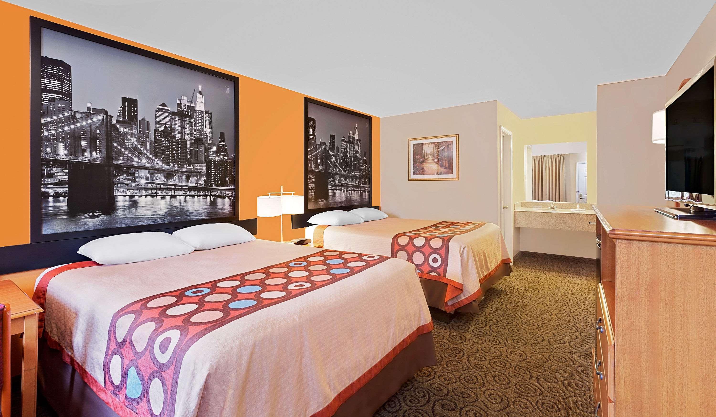 Super 8 by Wyndham Siloam Springs — photo 4