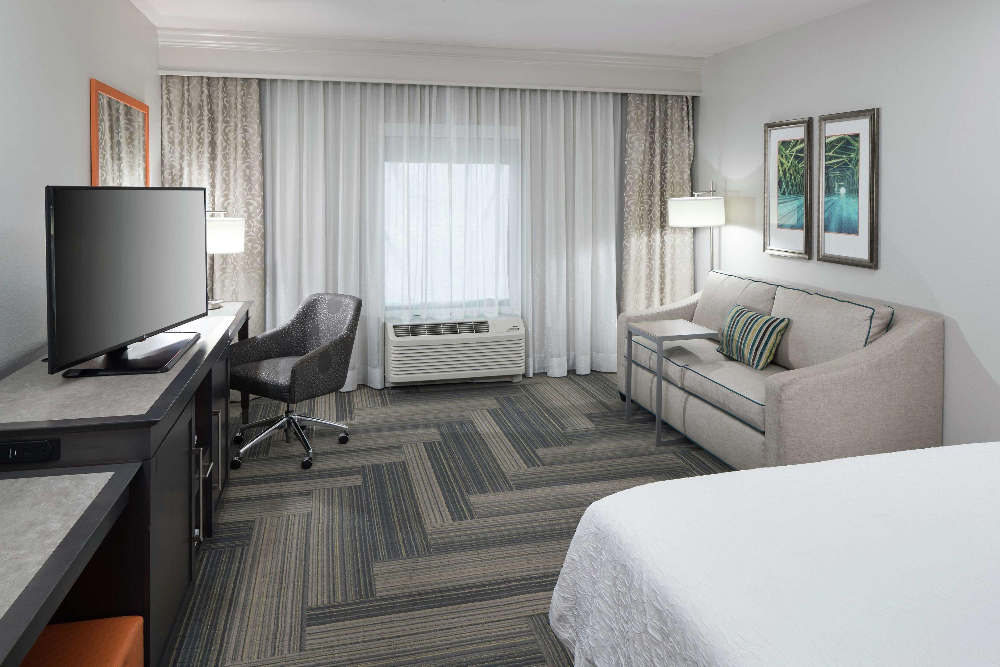 Hampton Inn & Suites by Hilton Atlanta Perimeter Dunwoody — photo 5