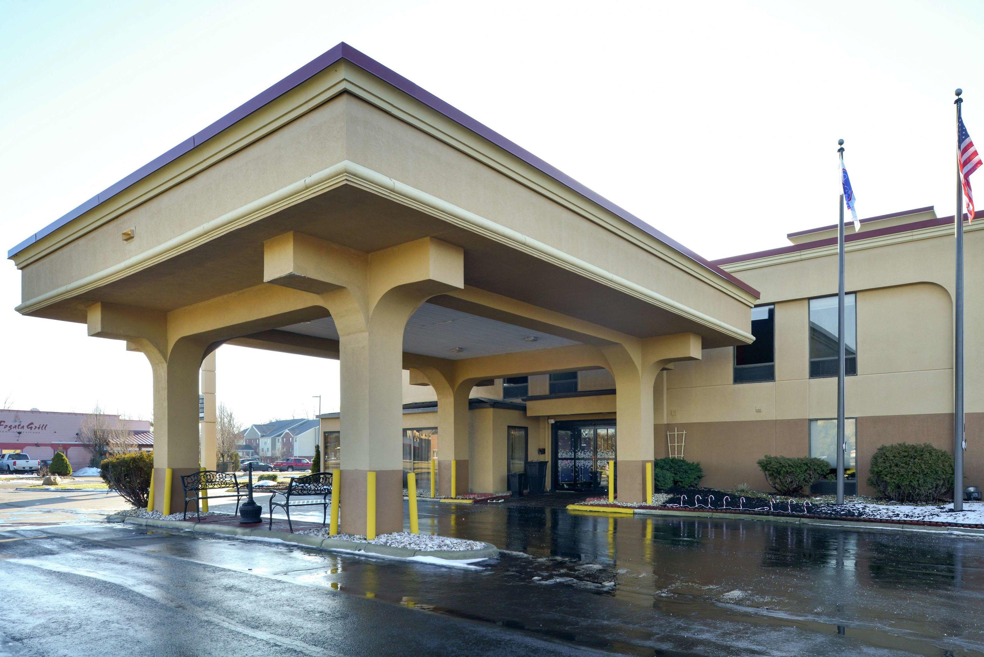 Hampton Inn Columbus East — photo 4