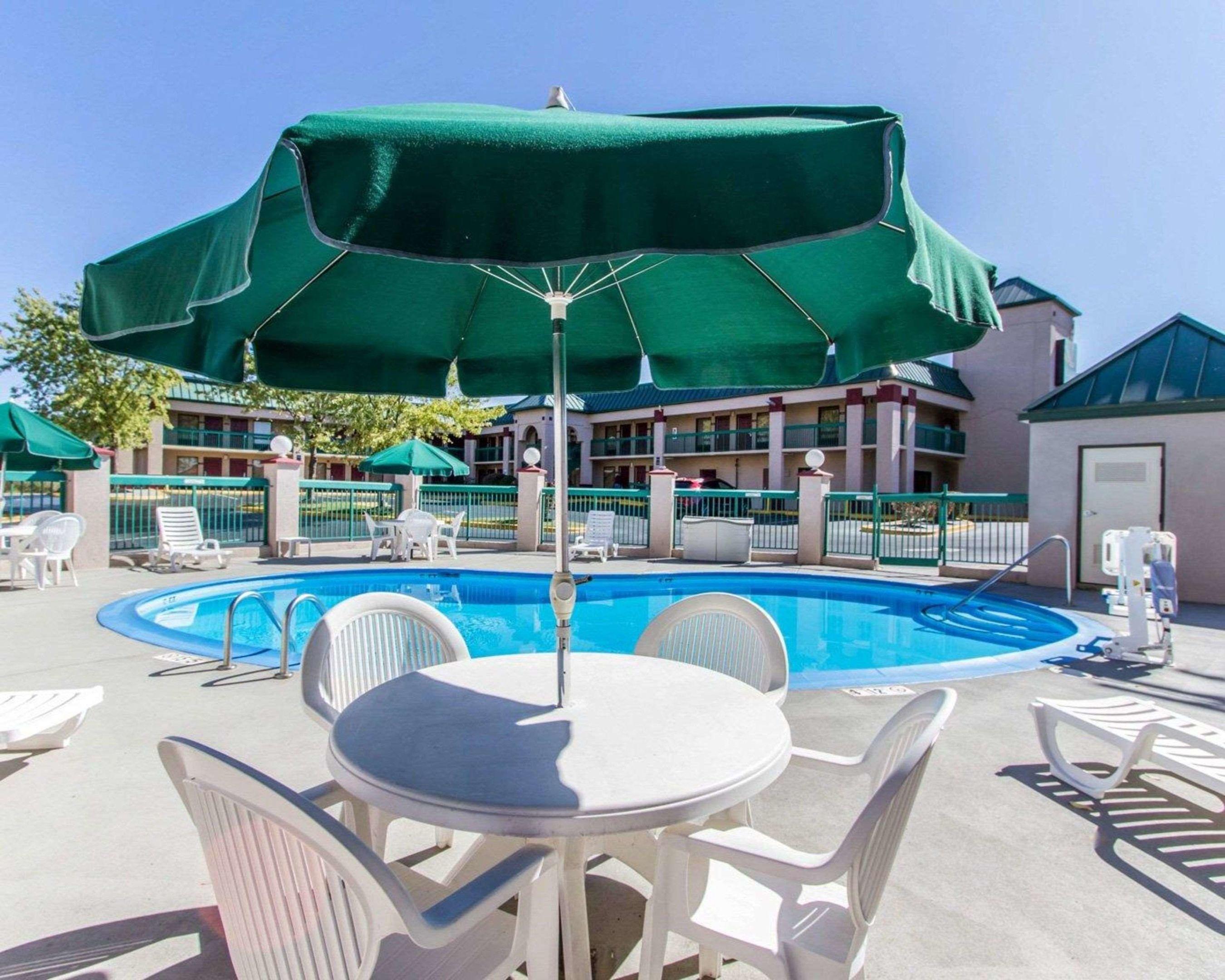 Quality Inn Fort Campbell — photo 4