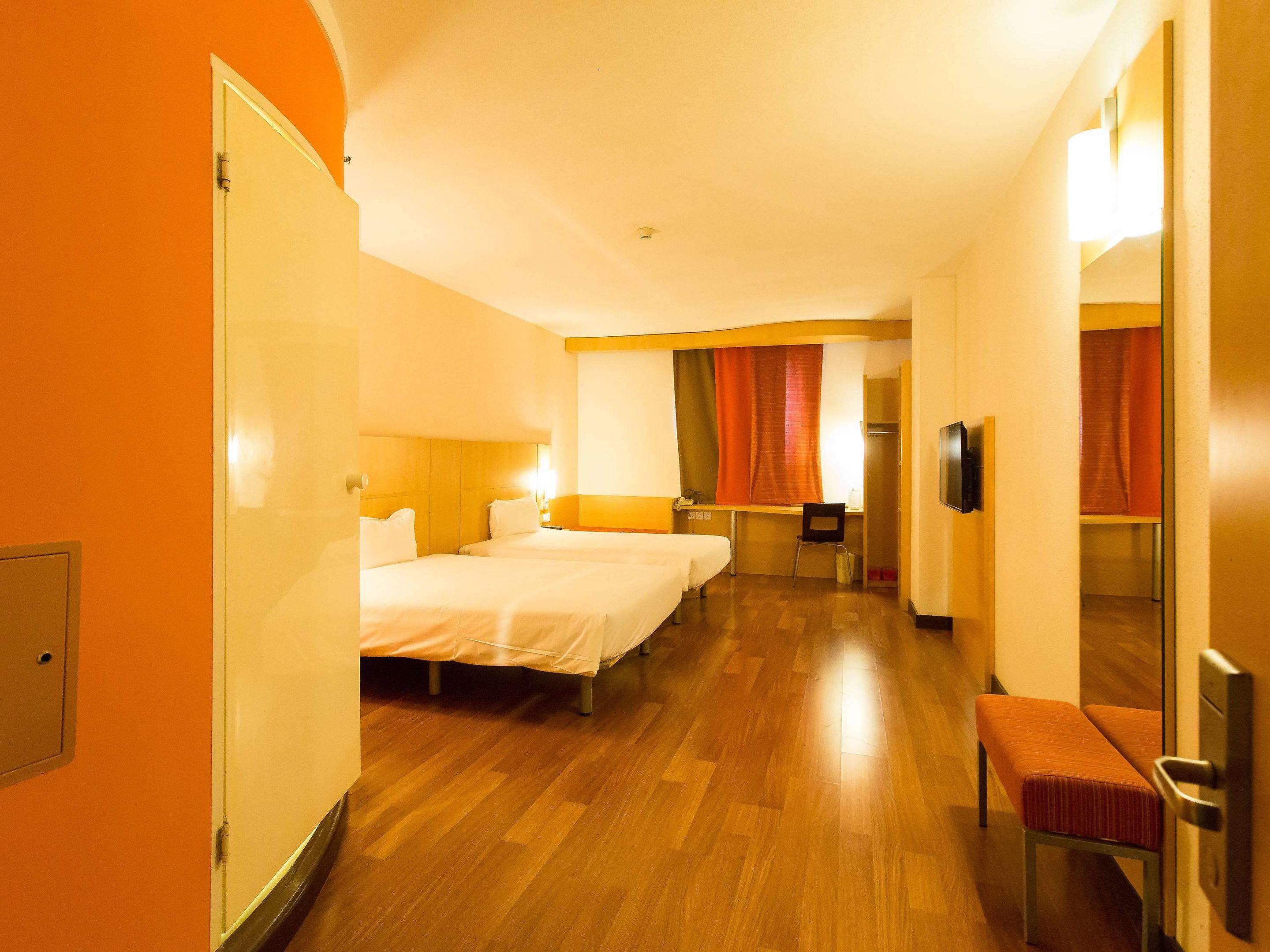 ibis Dongguan Dongcheng — photo 4