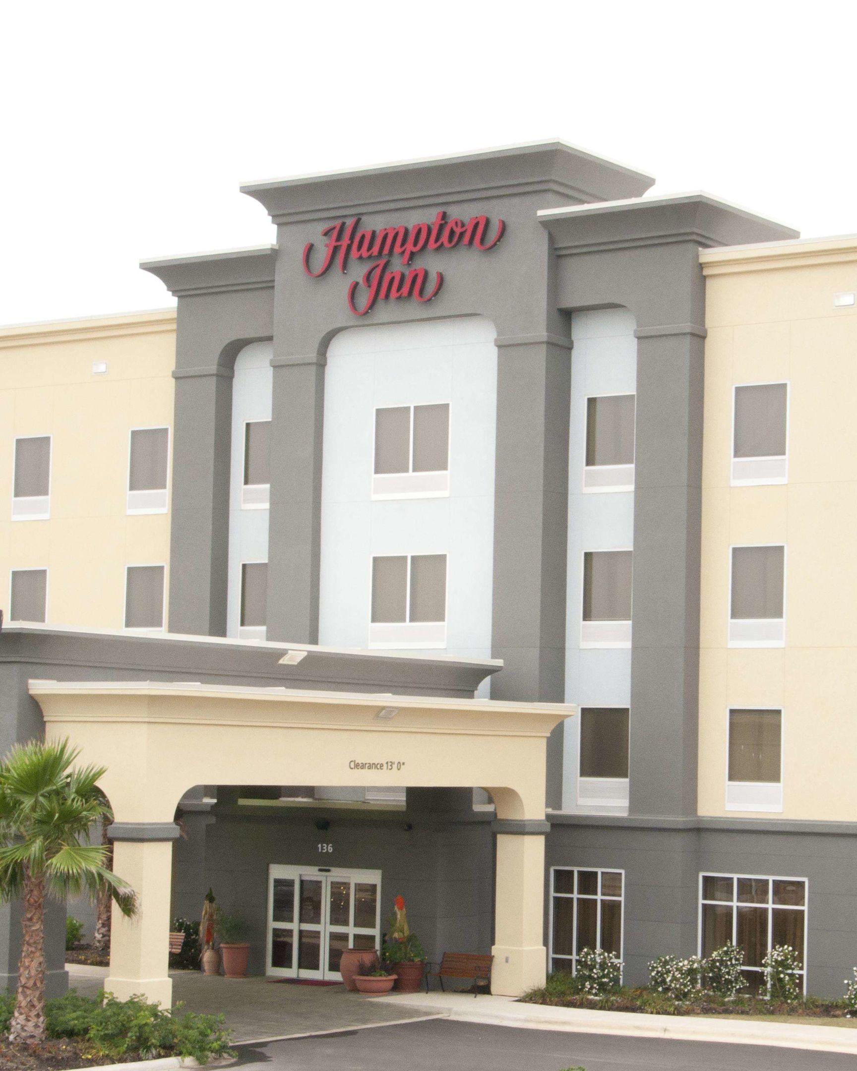 Hampton Inn Leesville — photo 4