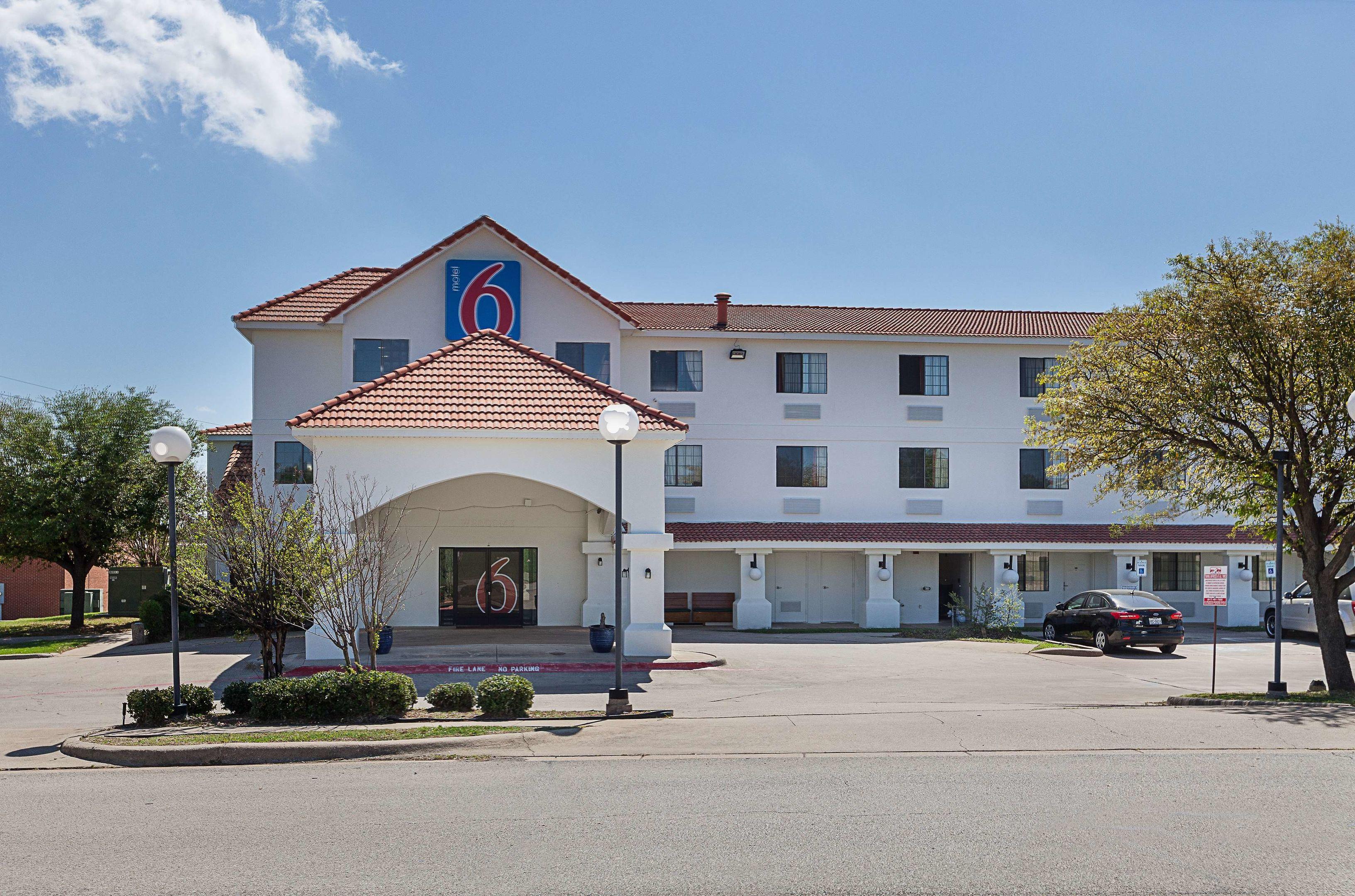 Motel 6 Fort Worth - Bedford — photo 5