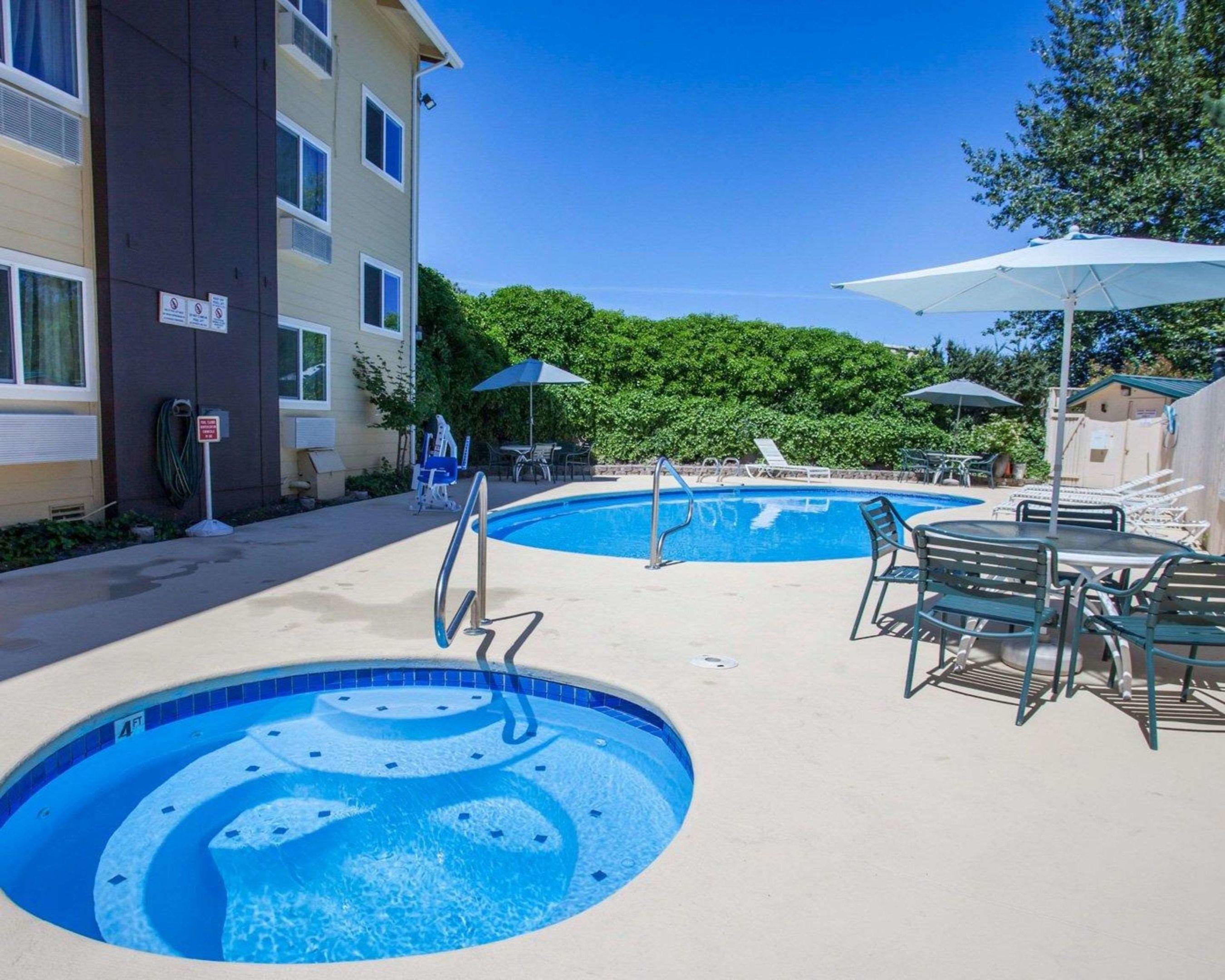 Comfort Inn — photo 4