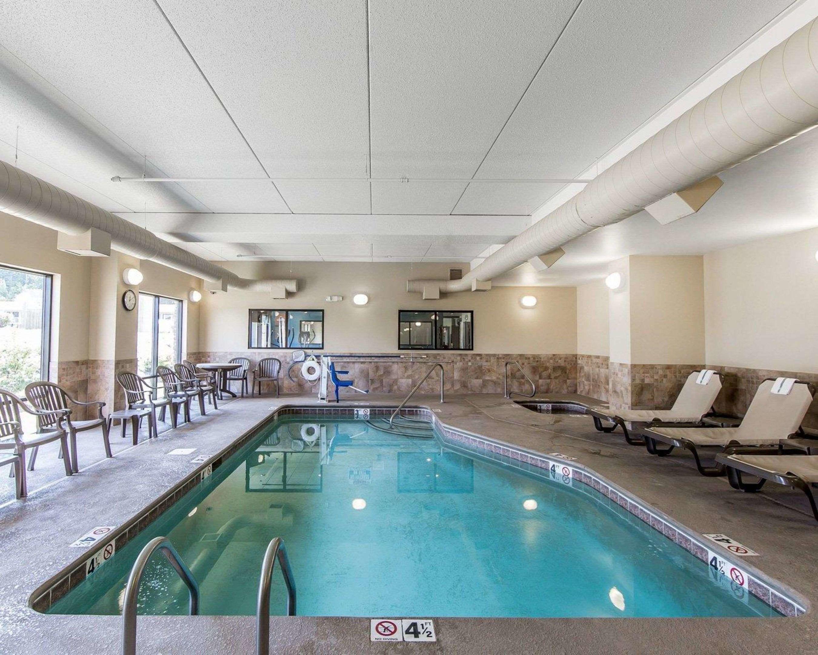 Comfort Suites Kodak Sevierville — photo 4