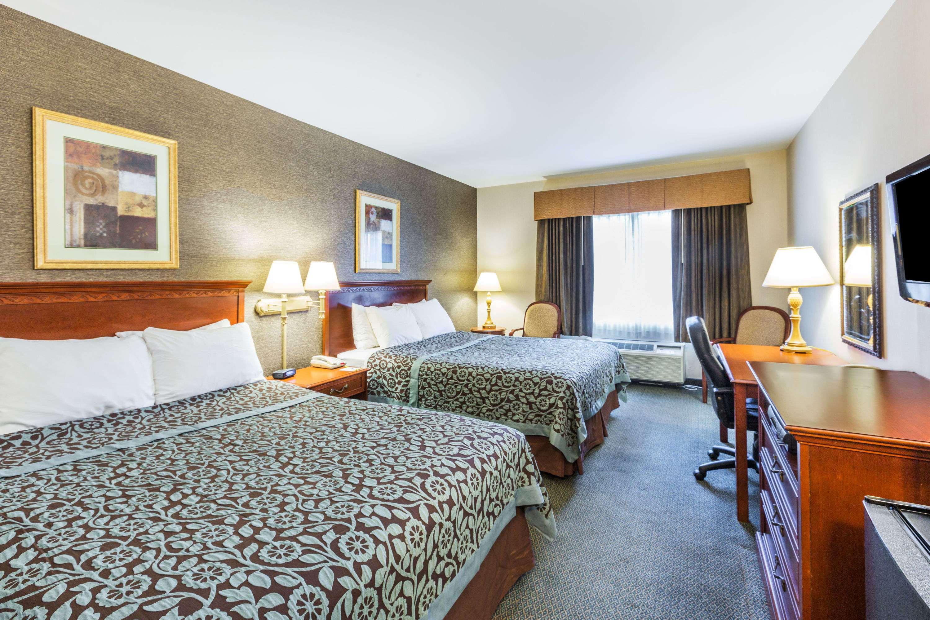 Days Inn Budd Lake — photo 3