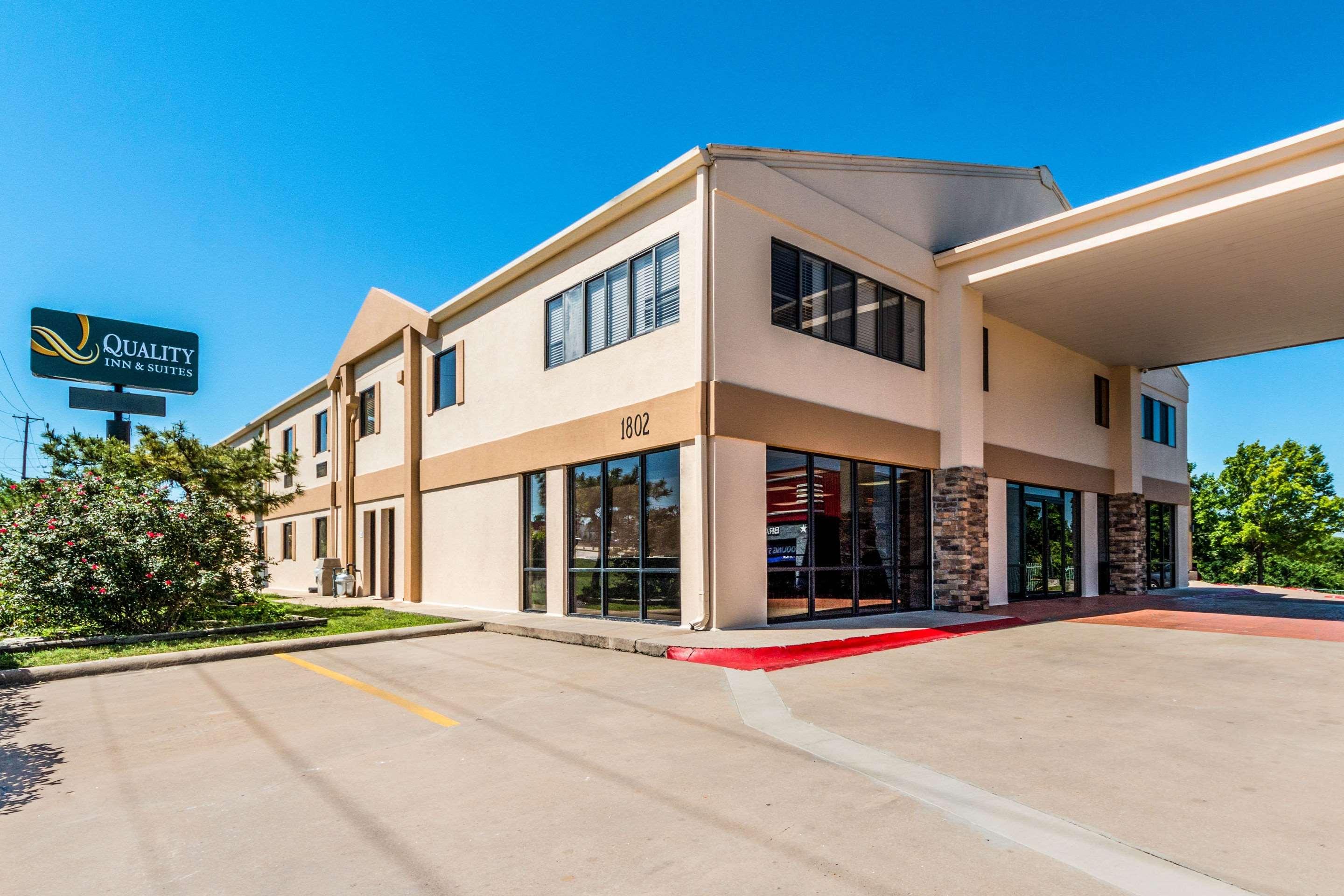 Quality Inn & Suites - Round Rock