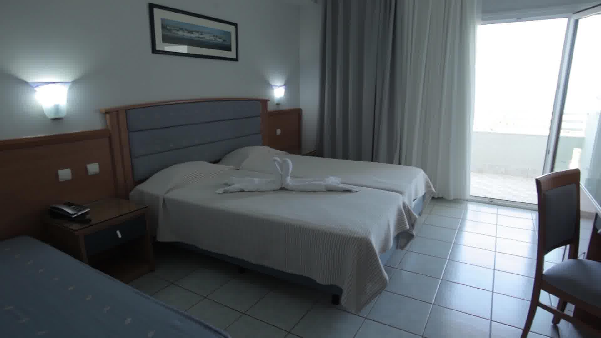 Atlantis Hotel — photo 5