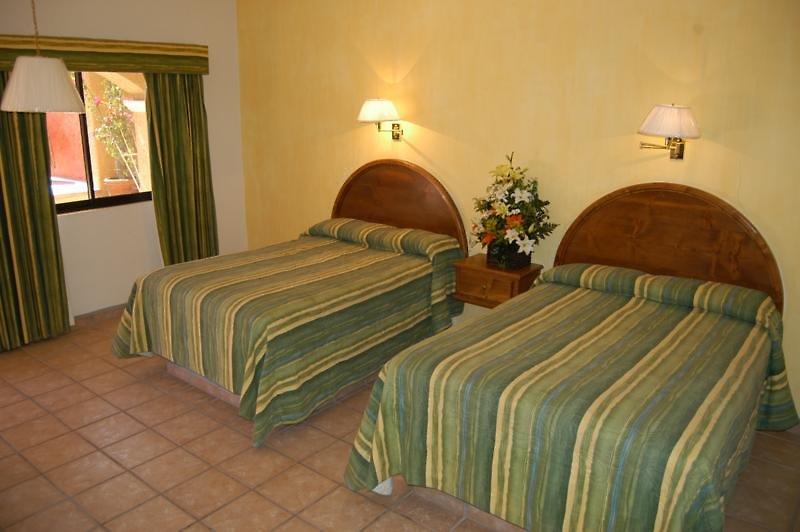 Hacienda Suites Loreto — photo 3