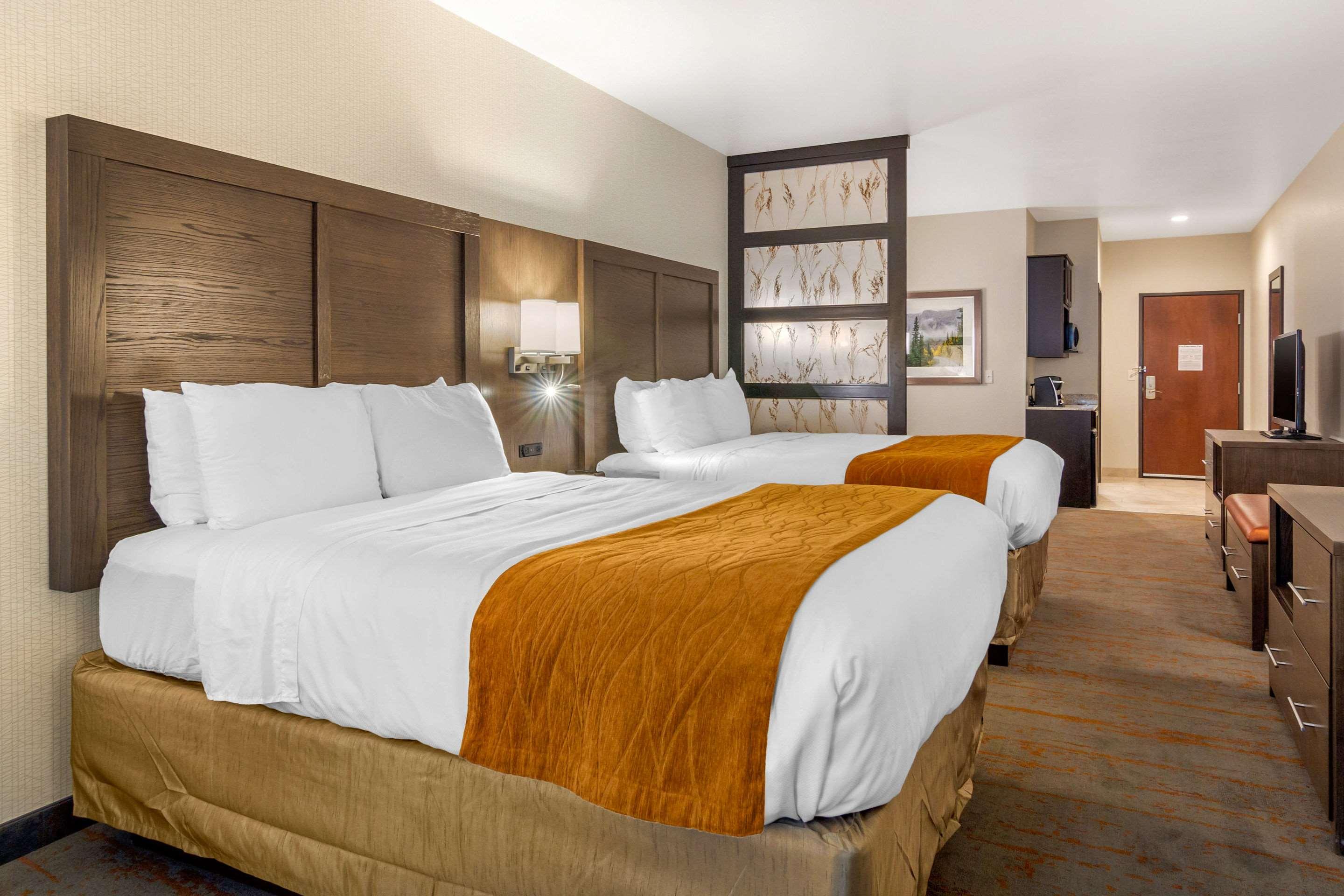 Comfort Inn & Suites Denver Northeast Brighton — photo 4
