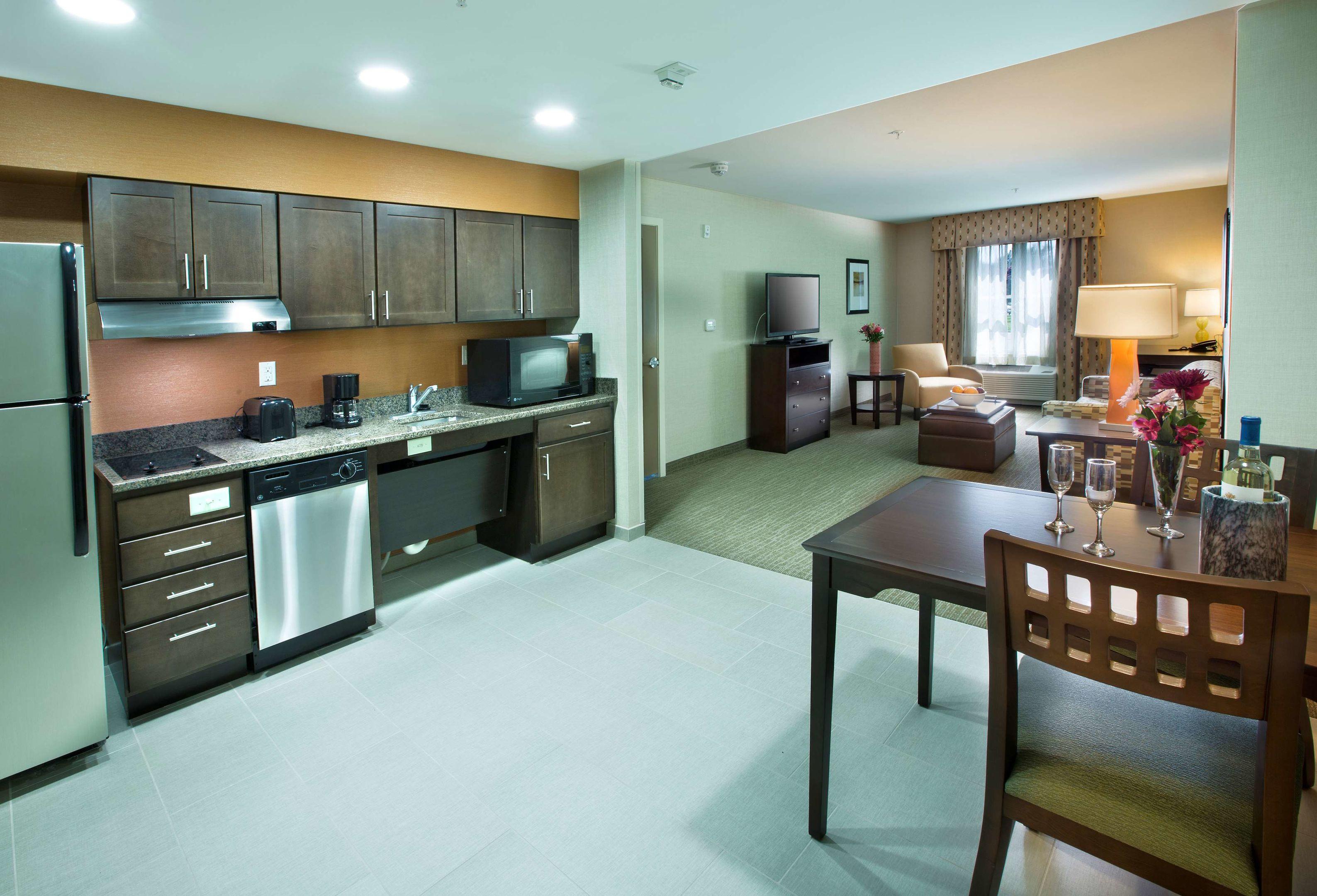 Homewood Suites Newport Middletown — photo 4