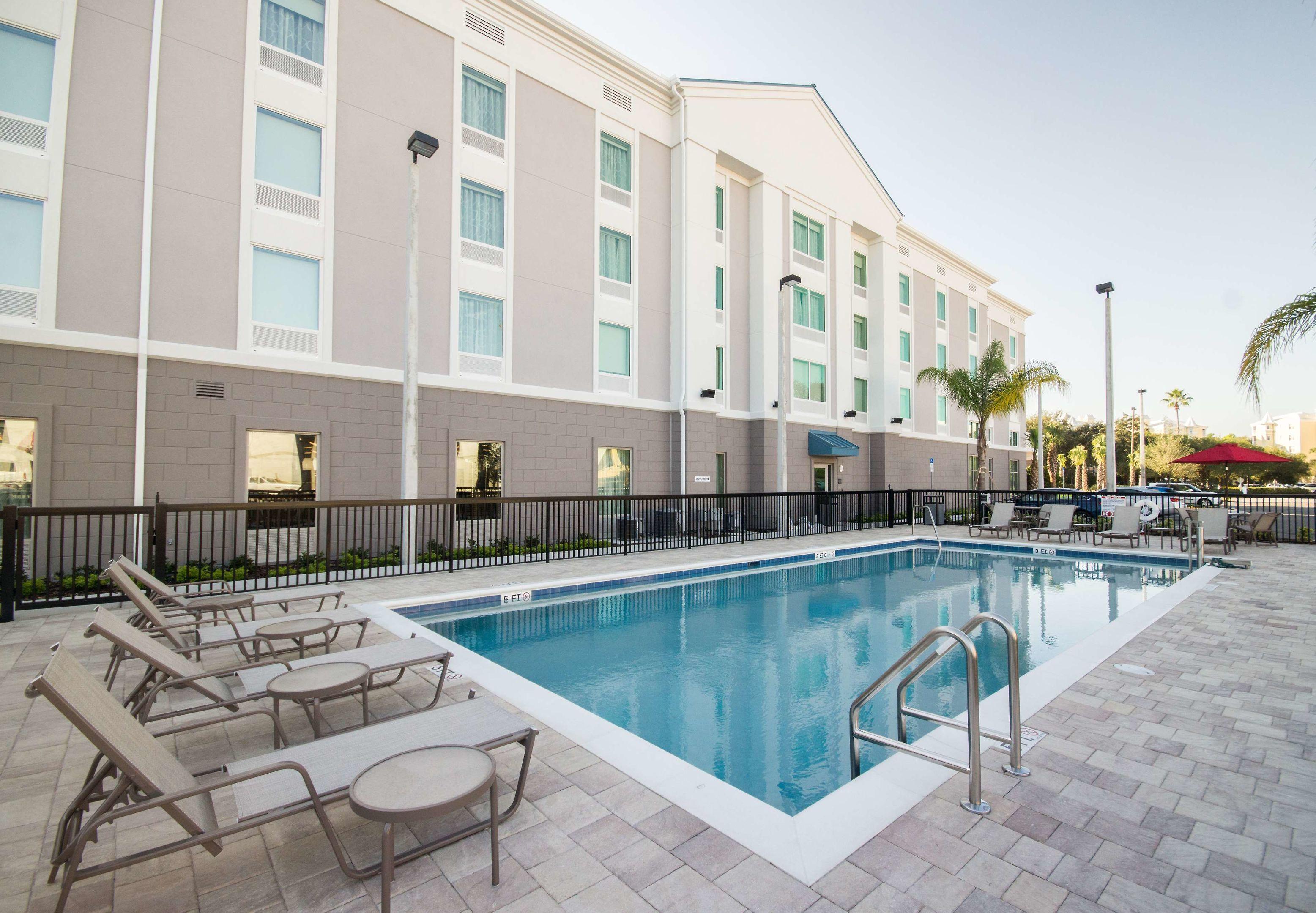 Hampton Inn & Suites Orlando at SeaWorld — photo 4